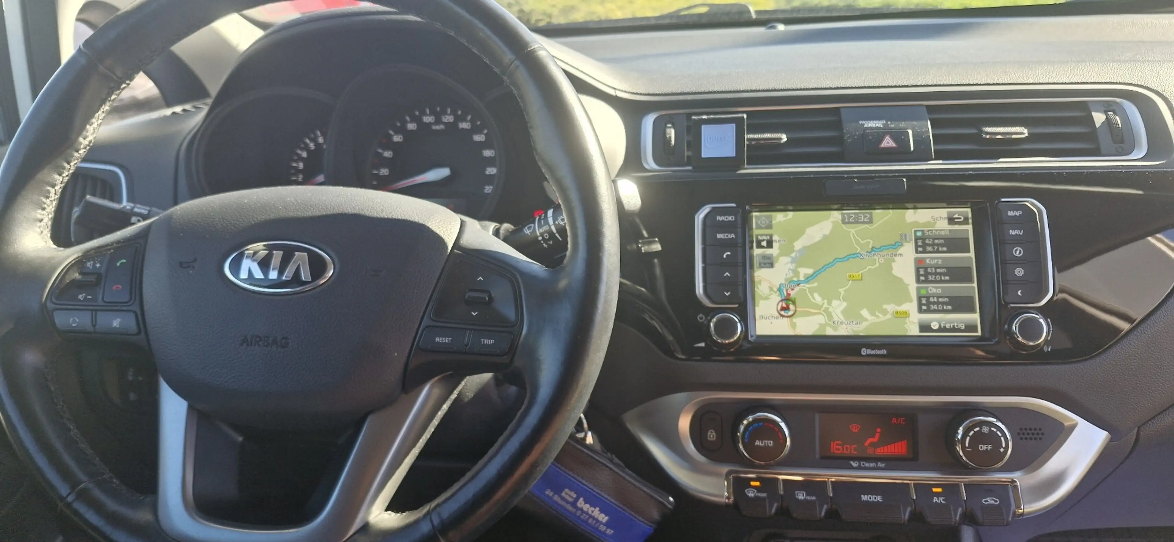 Kia Rio Dream Team/Navigation/ Sitzheizung — photo 11