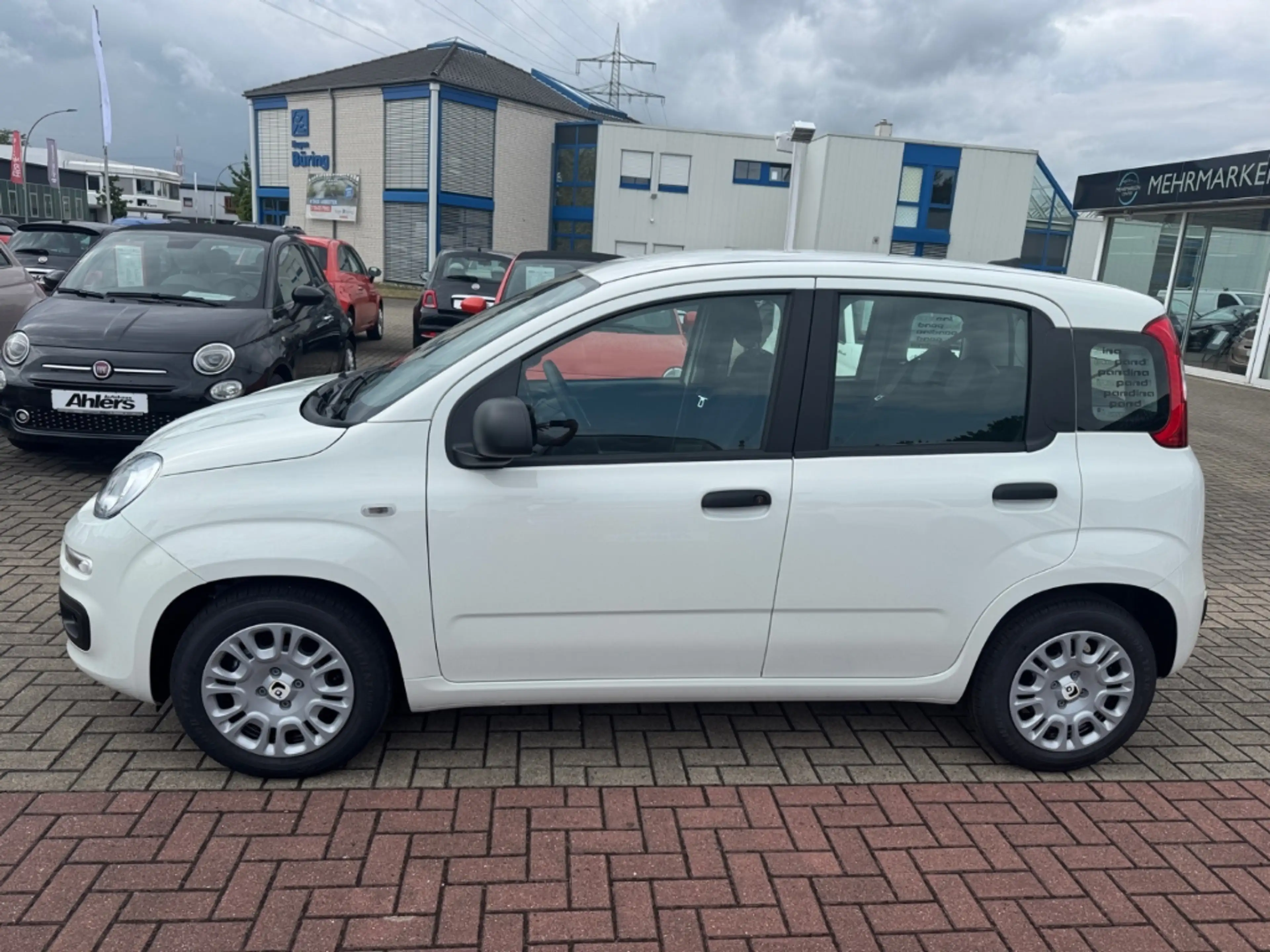 Fiat New Panda Icon+5SITZER+KLIMA+BLUETOOTH+EINPARKHILFE+TEMPOMAT — photo 4