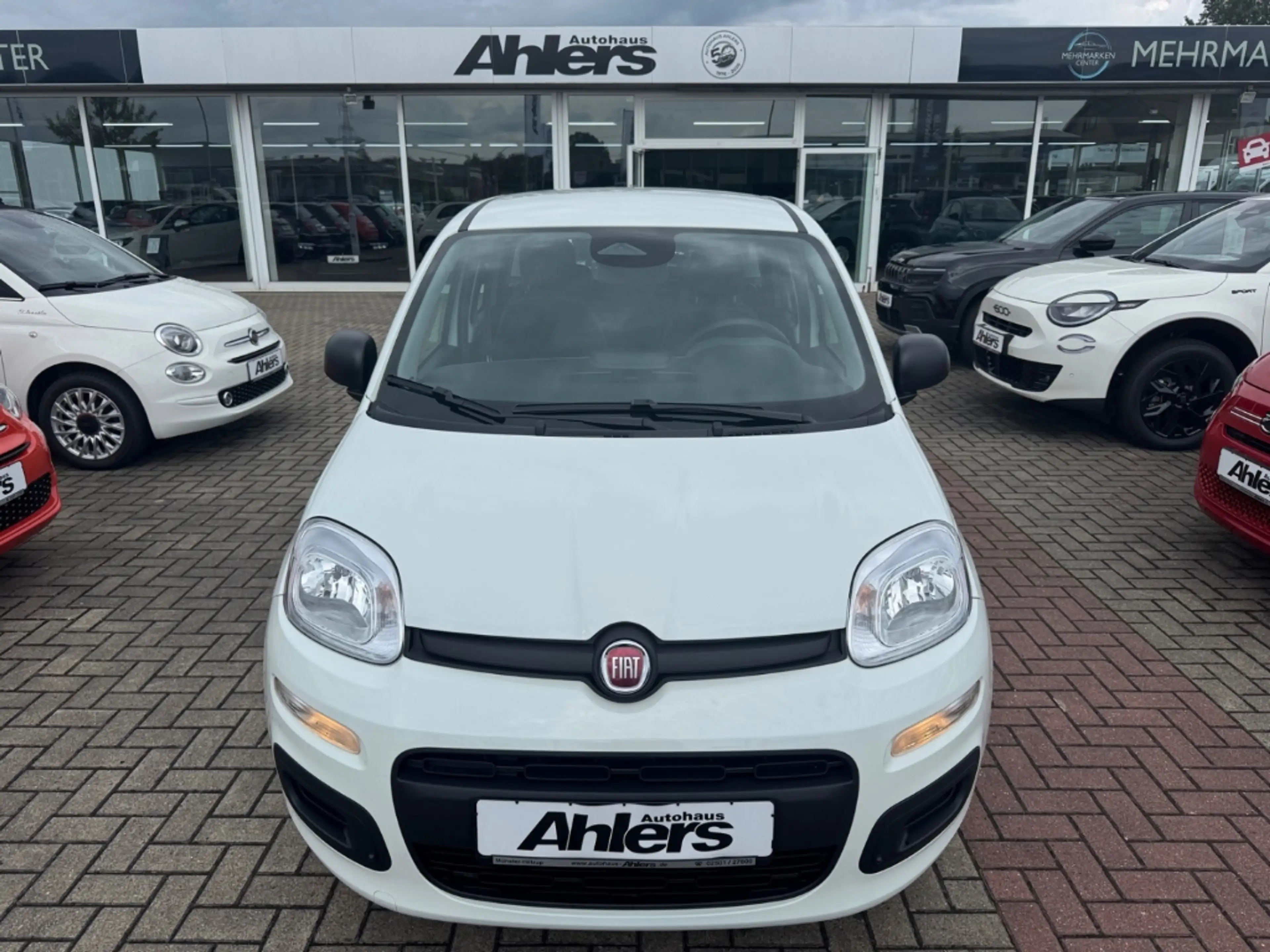 Fiat New Panda Icon+5SITZER+KLIMA+BLUETOOTH+EINPARKHILFE+TEMPOMAT — photo 2