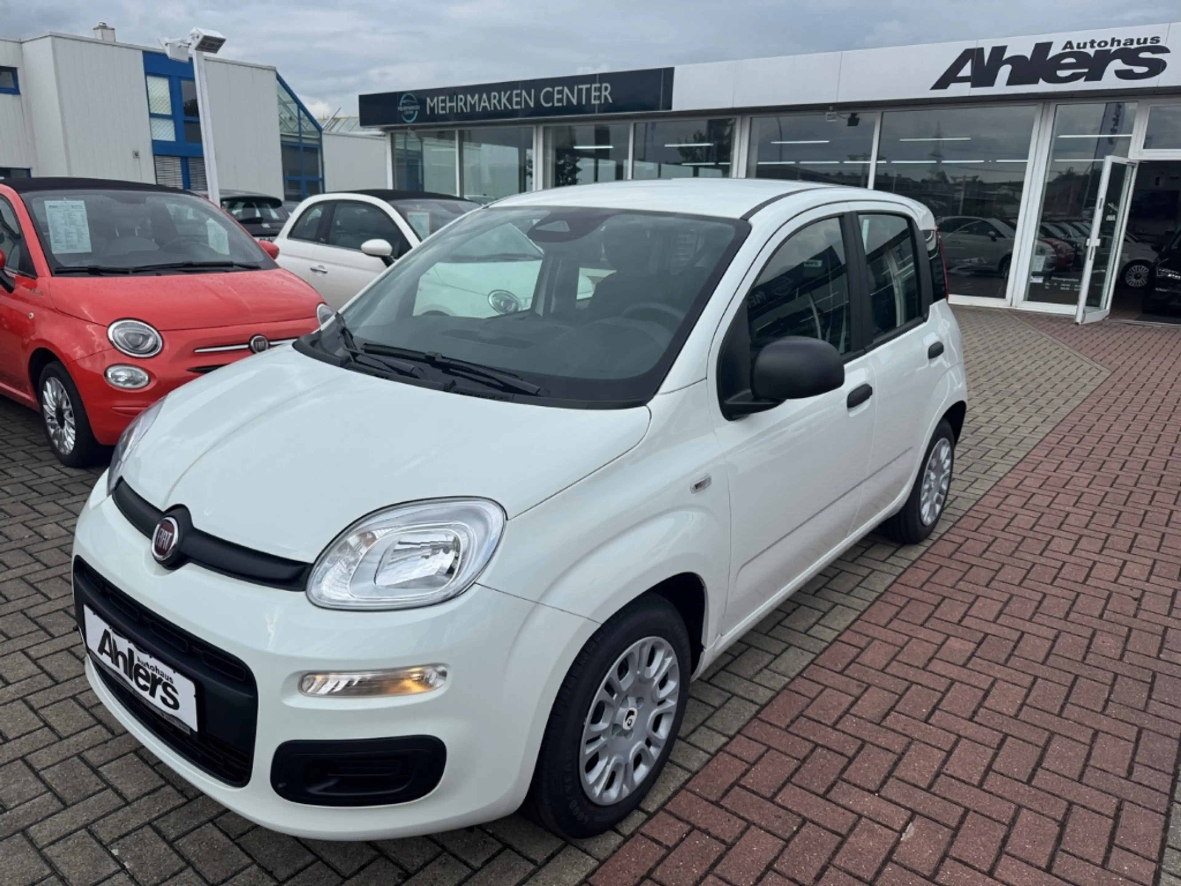 Fiat New Panda Icon+5SITZER+KLIMA+BLUETOOTH+EINPARKHILFE+TEMPOMAT — photo 3