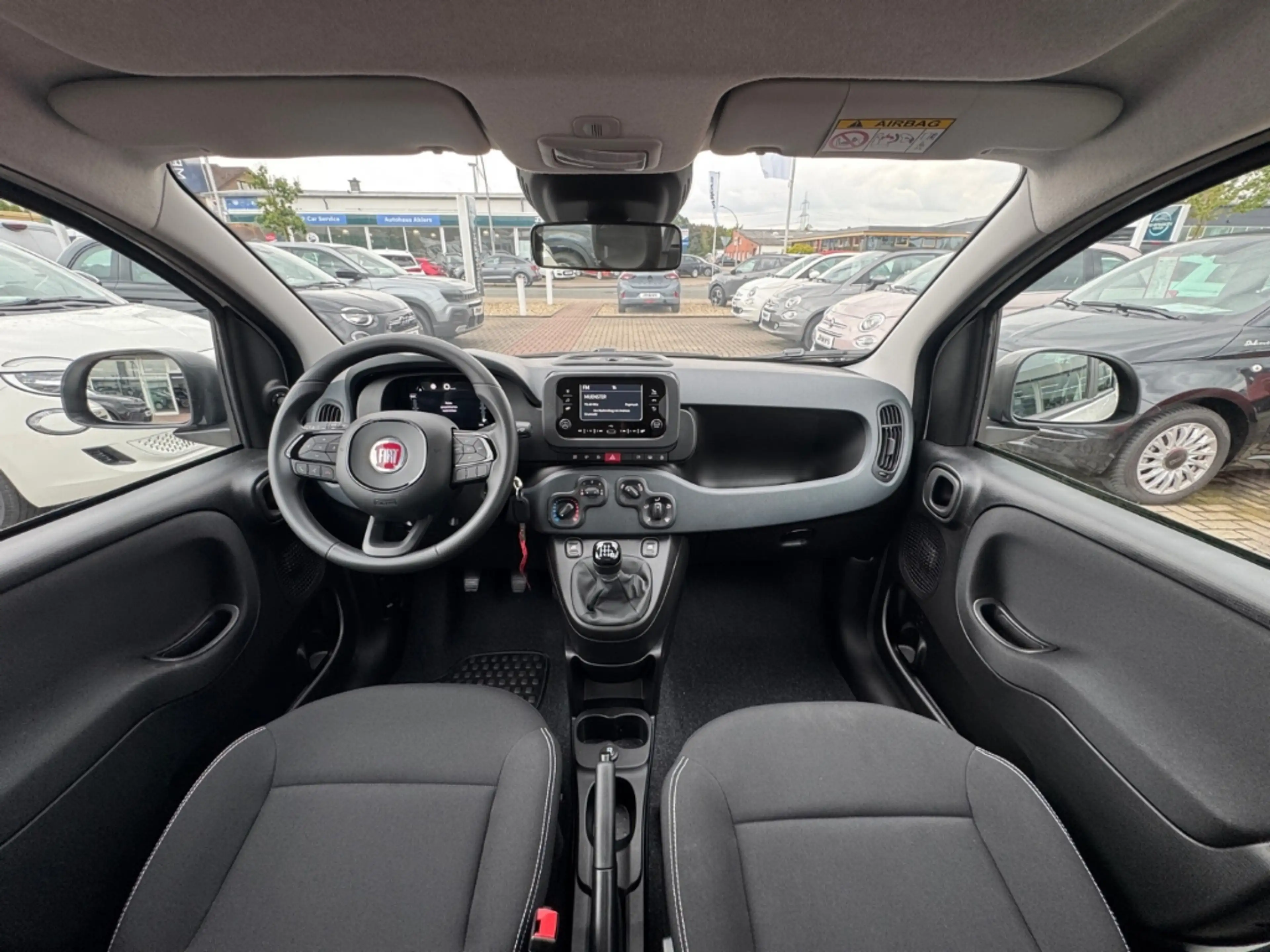 Fiat New Panda Icon+5SITZER+KLIMA+BLUETOOTH+EINPARKHILFE+TEMPOMAT — photo 15