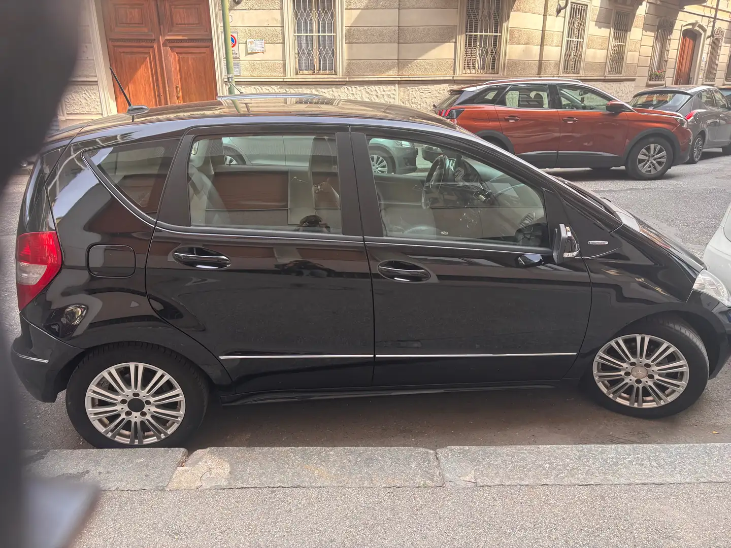 Mercedes-Benz A 160 Blu efficency Nero - 2