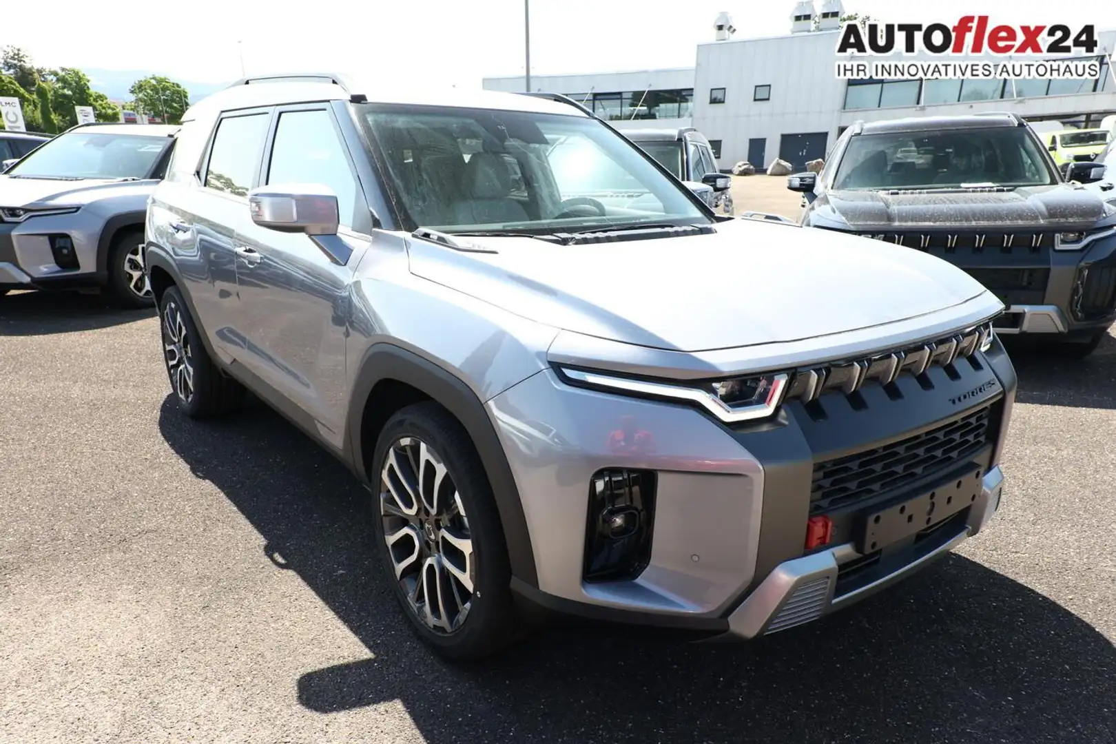 KGM Torres 1.5 T-GDi 163 Aut AWD Leder Nav eHk ACC 120 kW ... Plateado - 1