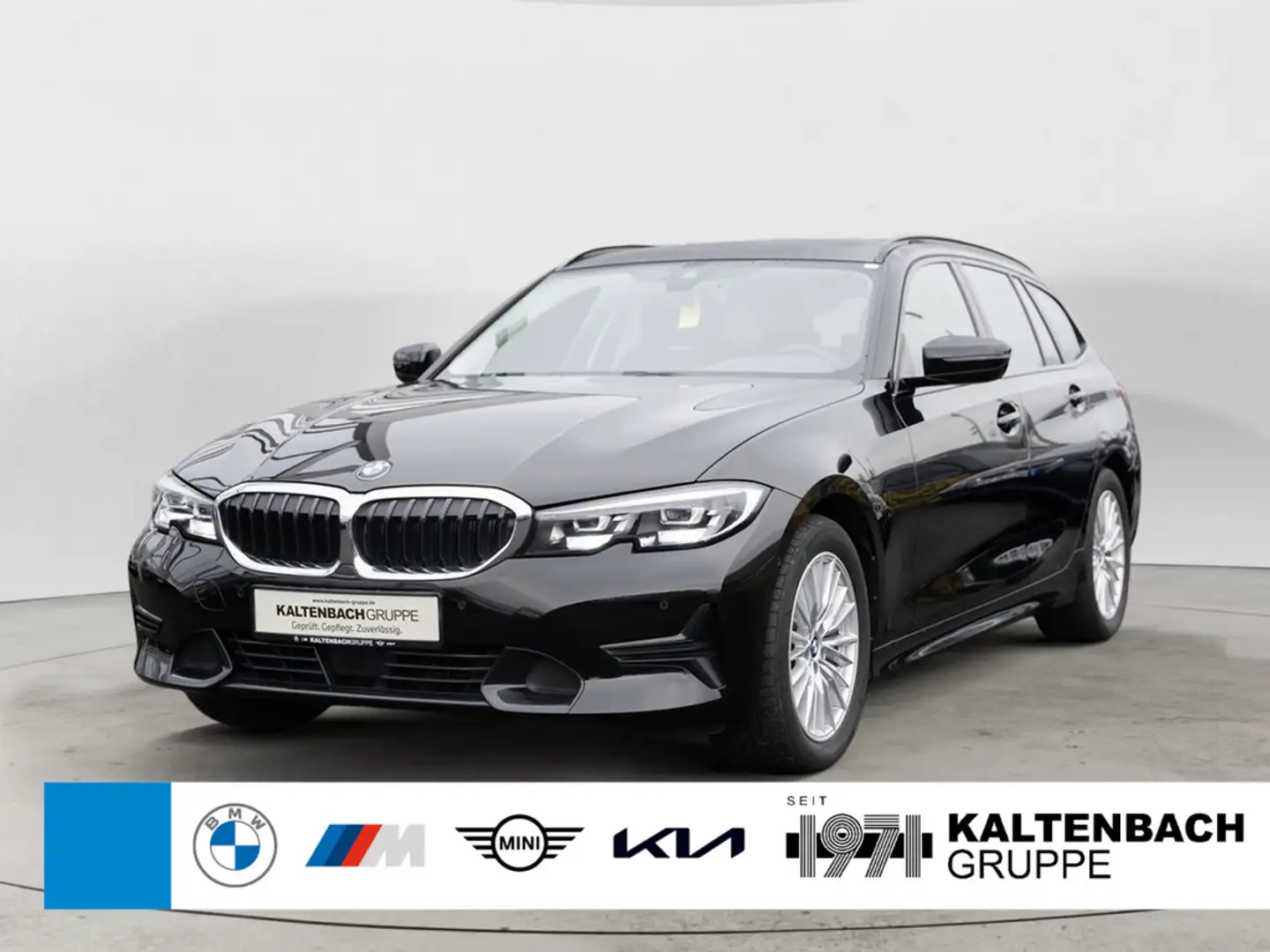 BMW 318 d Touring Sport Line LED ACC NAVI KAMERA Schwarz - 1