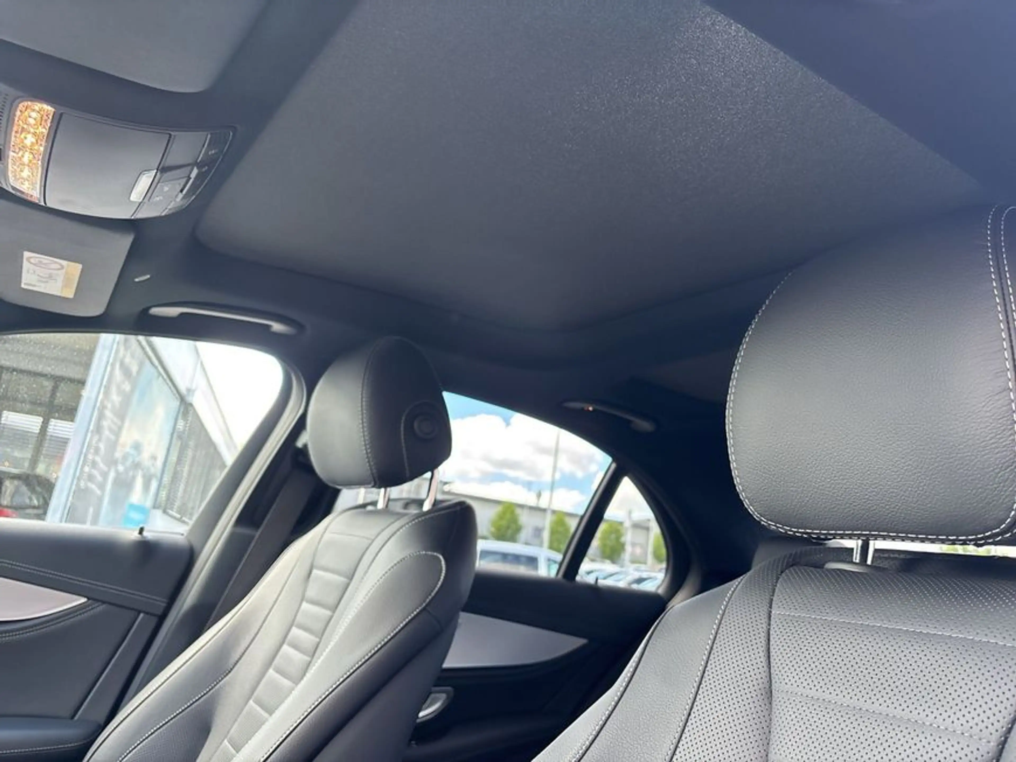 Mercedes-Benz E 450 E-Klasse — photo 26