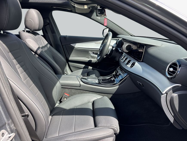 Mercedes-Benz E 450 E-Klasse — photo 12