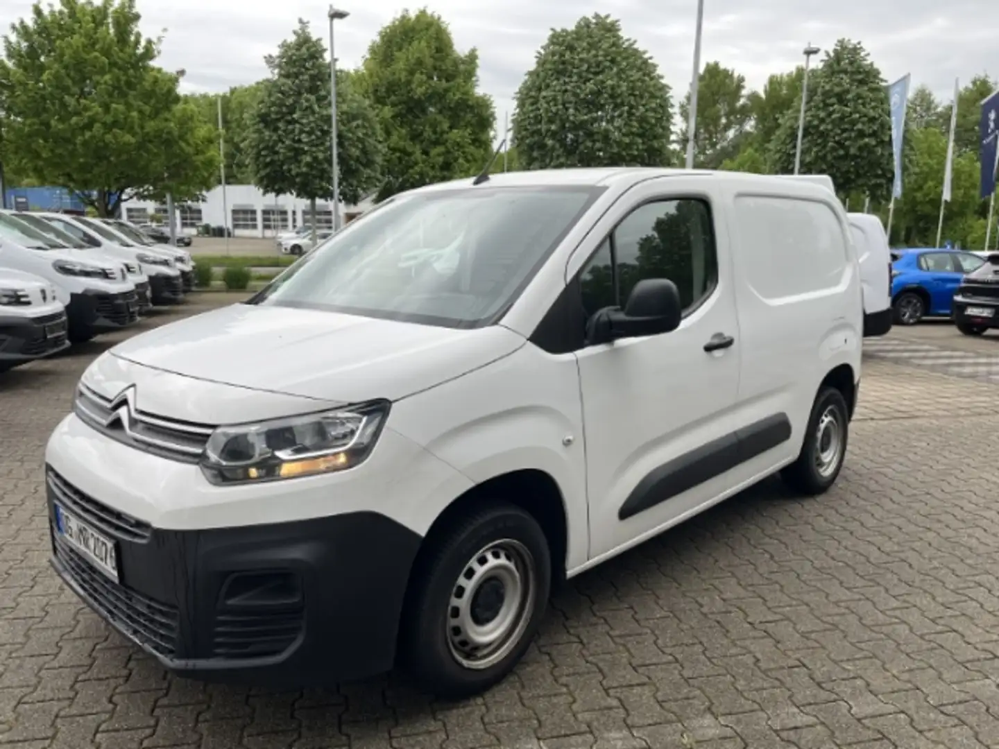 Citroen Berlingo 1.2 Puretech 110 M S&S Control Weiß - 1