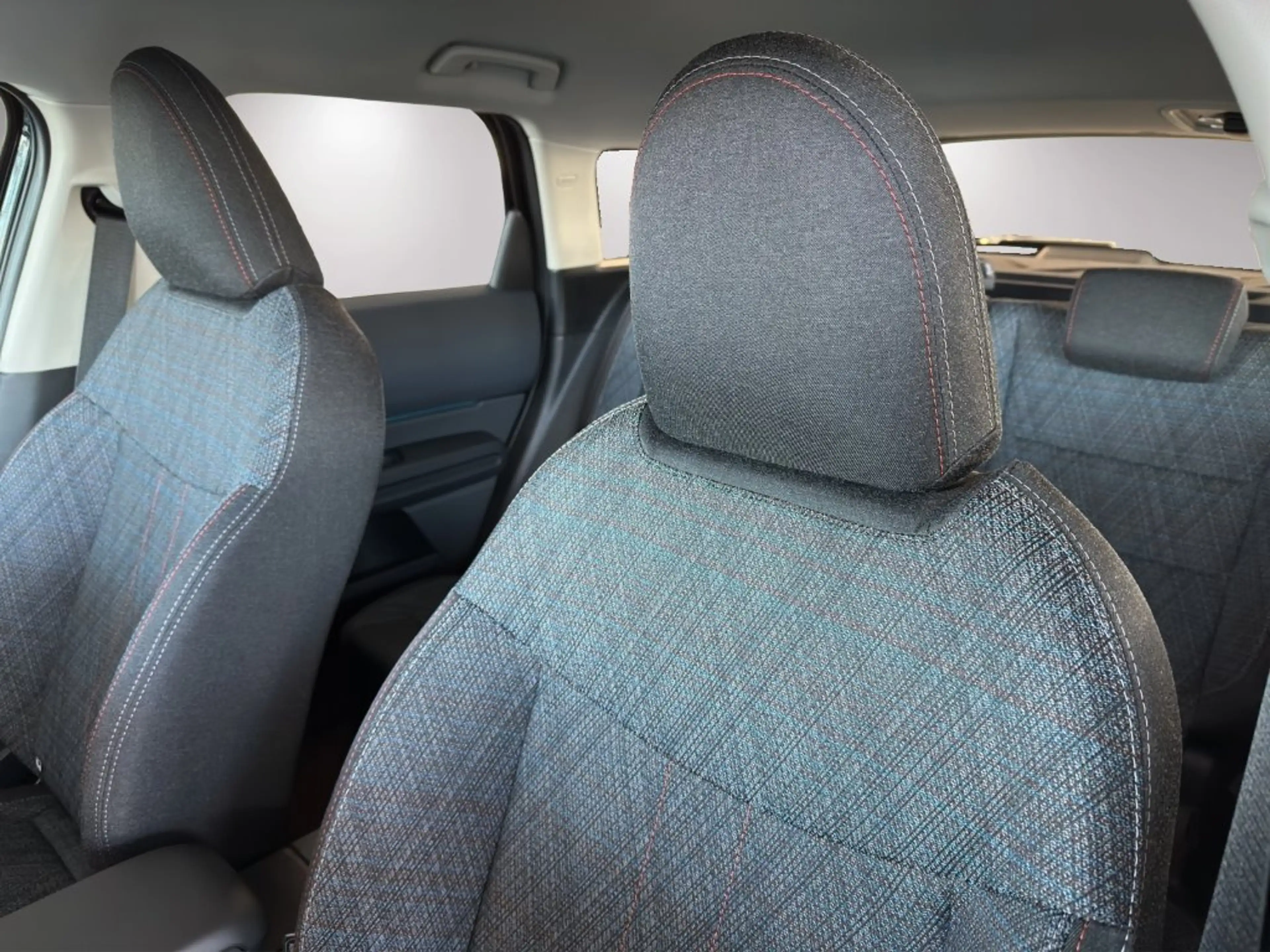 MINI Countryman D — photo 9