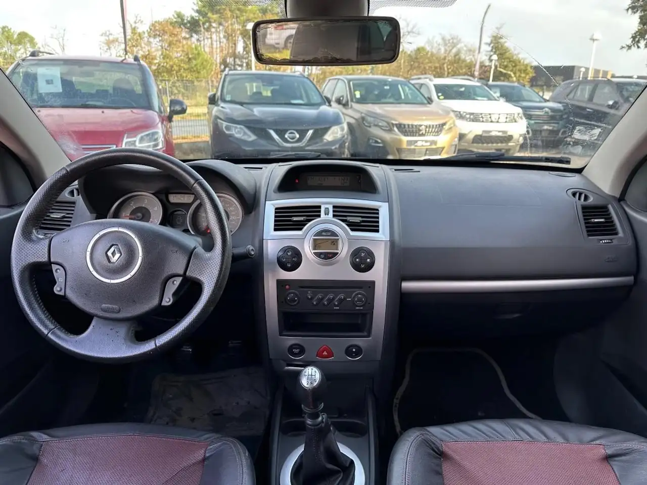 Renault Megane Berline — photo 12