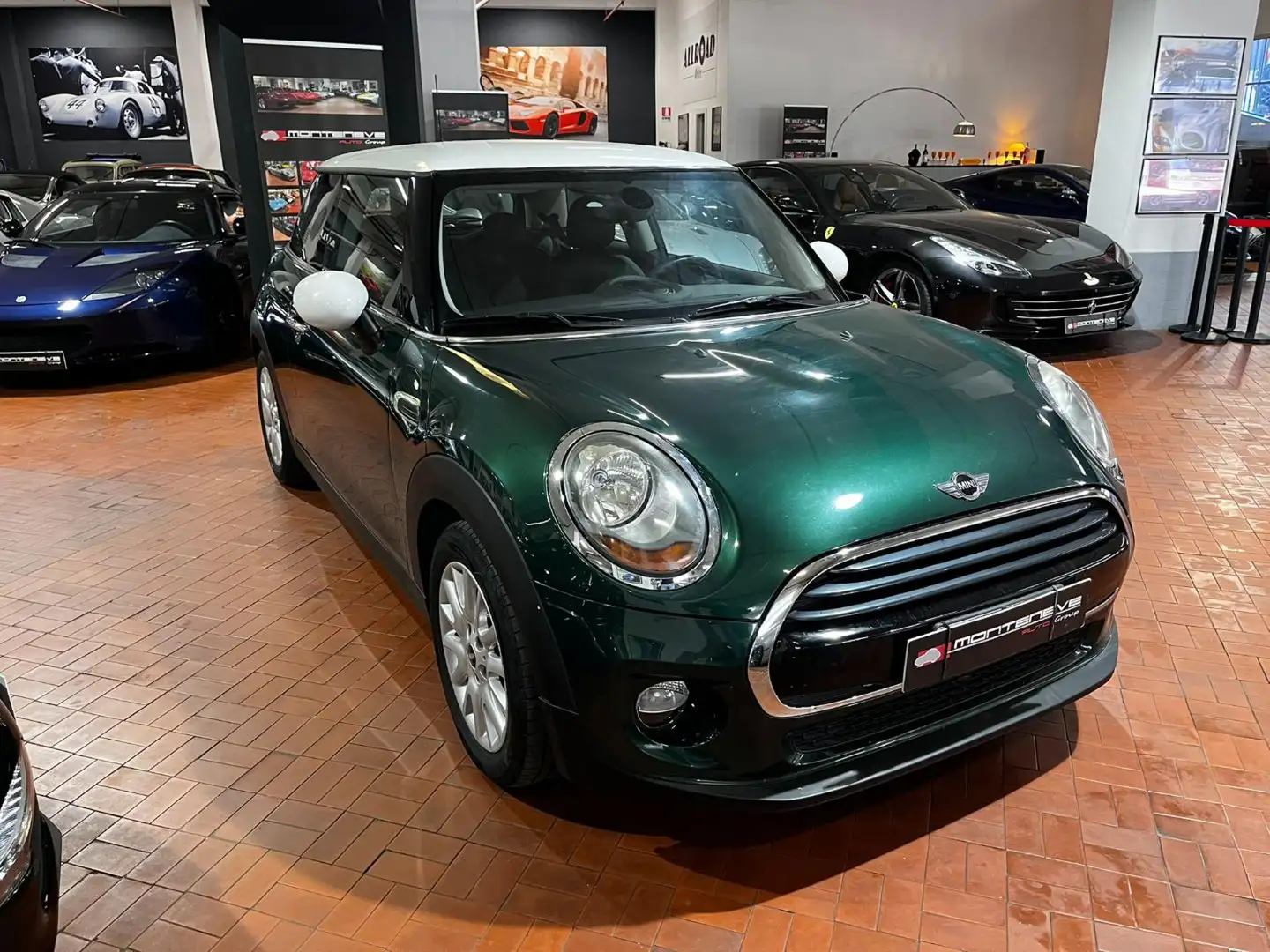 MINI Cooper 1.5 Grün - 1