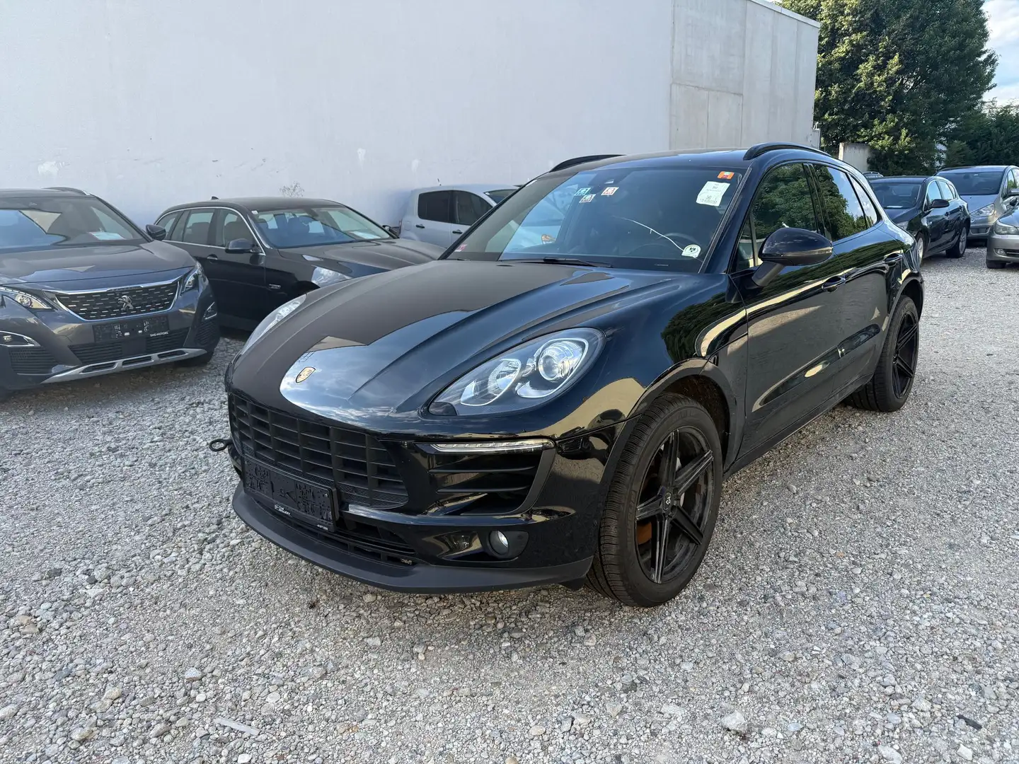 Porsche Macan *EXPORT*NAVI*LEDER*XENON*PANO*LED*TEMPOMAT* Schwarz - 2