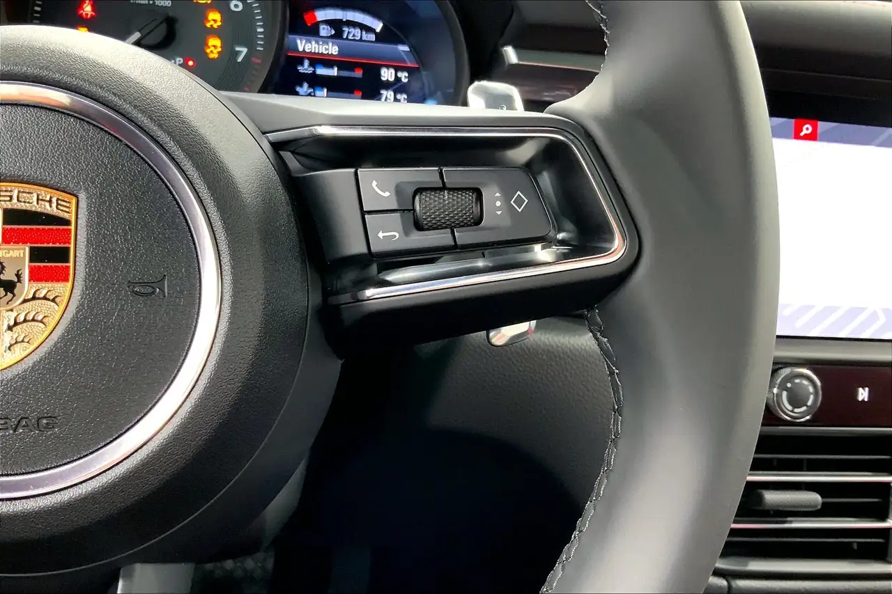 Porsche Macan снимка Porsche Macan