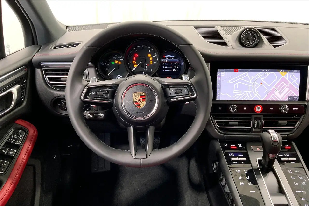 Porsche Macan снимка Porsche Macan