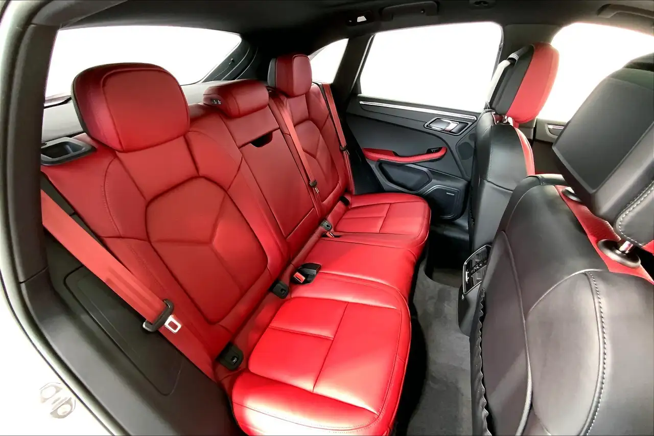 Porsche Macan снимка Porsche Macan