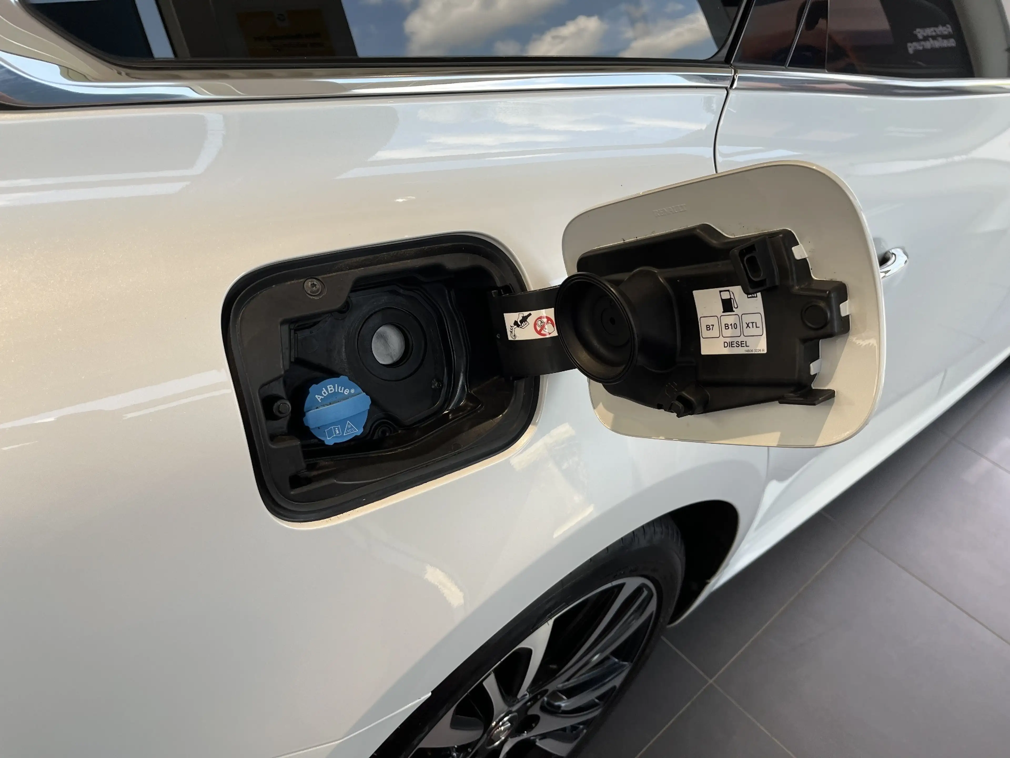 Renault Talisman Grandtour INITIALE PARIS dCi 190 EDC — photo 12