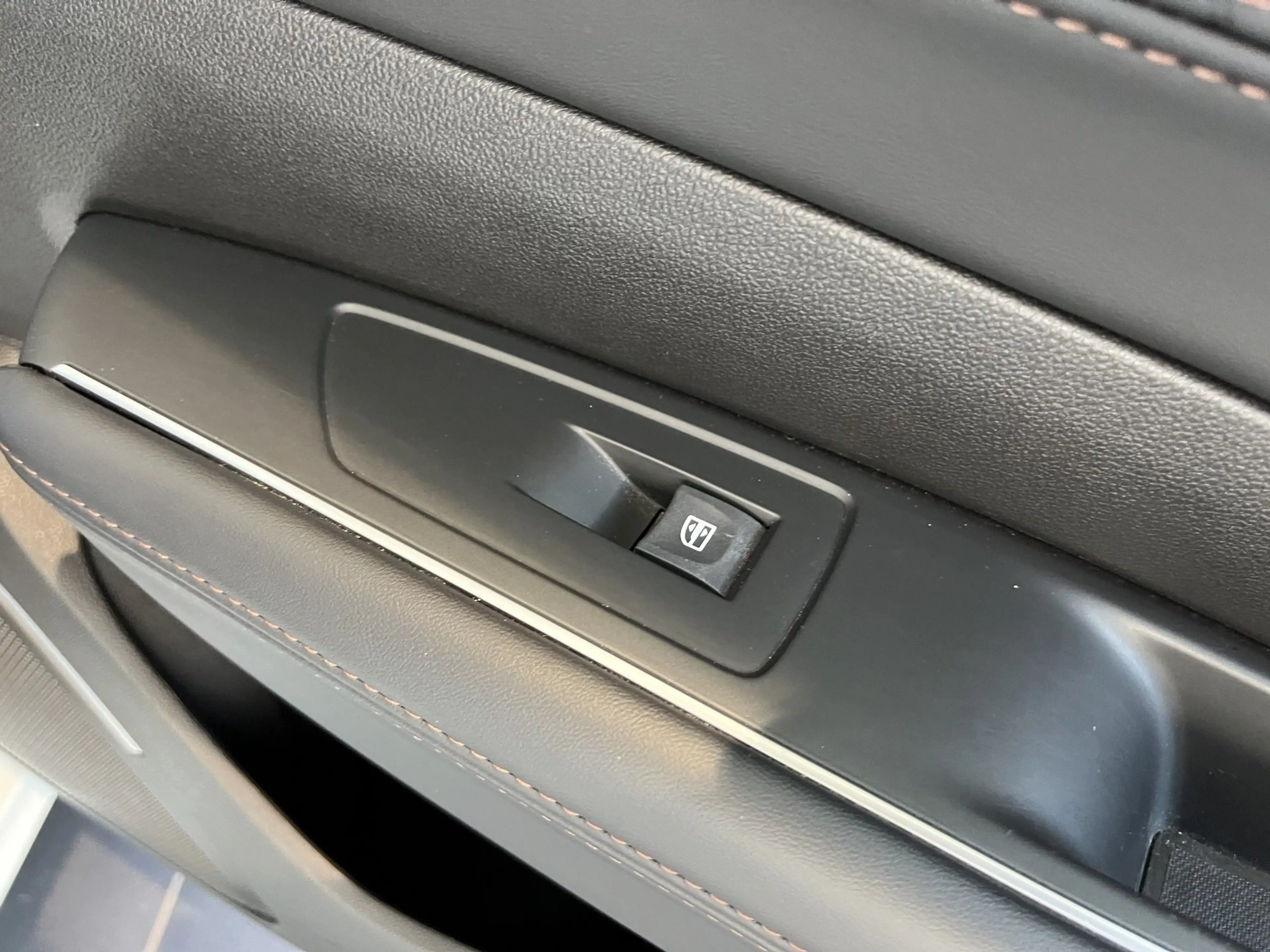 Renault Talisman Grandtour INITIALE PARIS dCi 190 EDC — photo 5