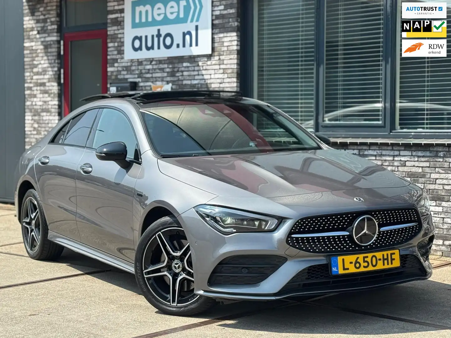 Mercedes-Benz CLA 250 250e AMG VOL! PANO l ADAPT.CRUISE l SFEER l MATRIX Grigio - 1