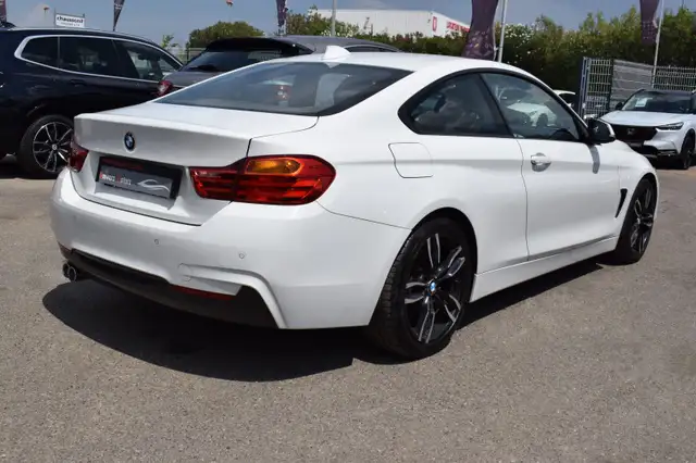 BMW 4 Series view 12