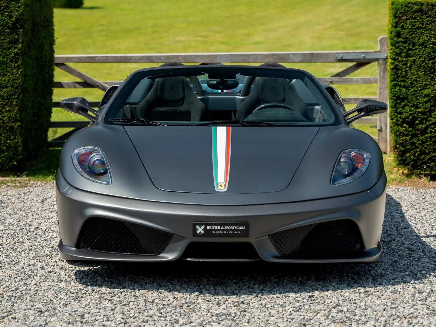 Ferrari 430 Scuderia Spider 16M - 1 of 499 - 1 Owner Grau - 2