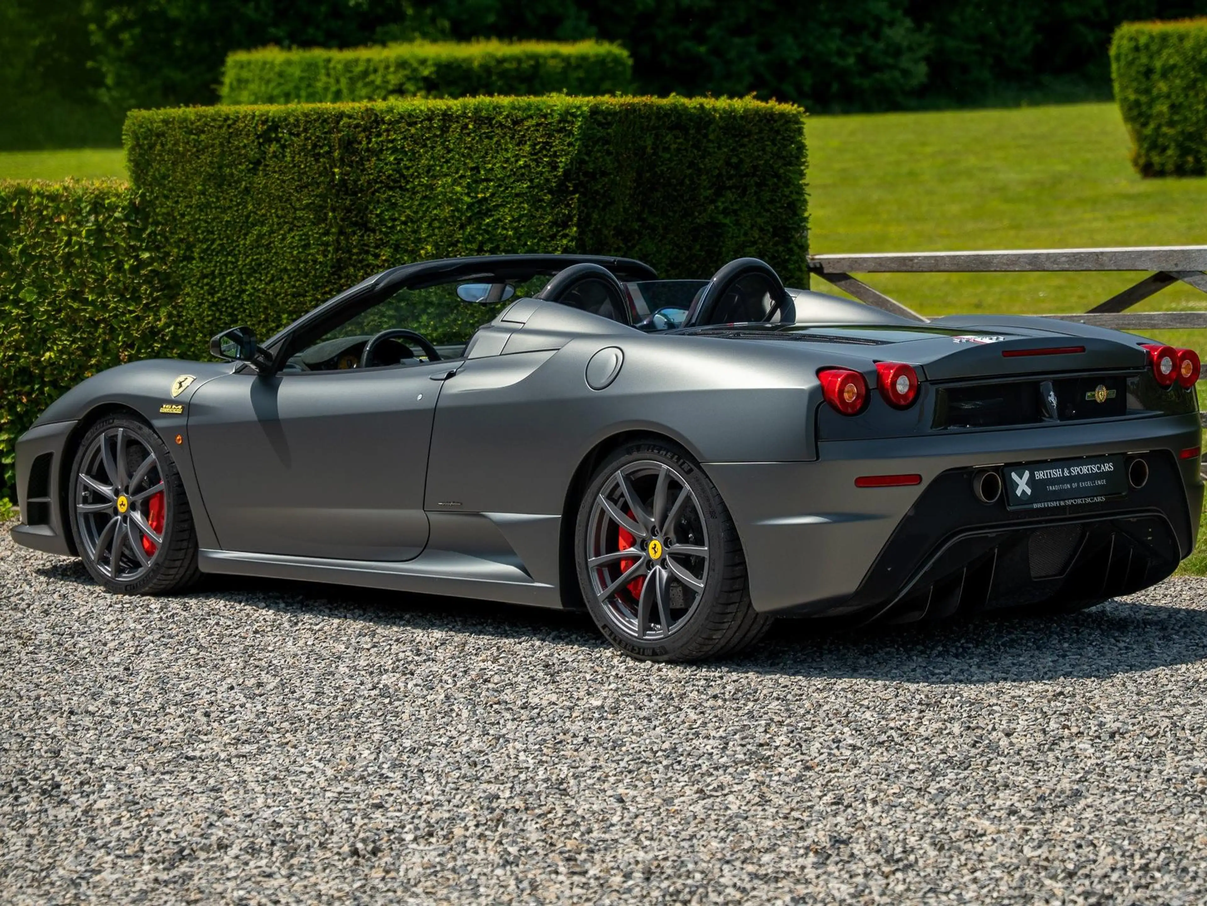 Ferrari 430 Scuderia Spider 16M - 1 of 499 - 1 Owner — photo 4