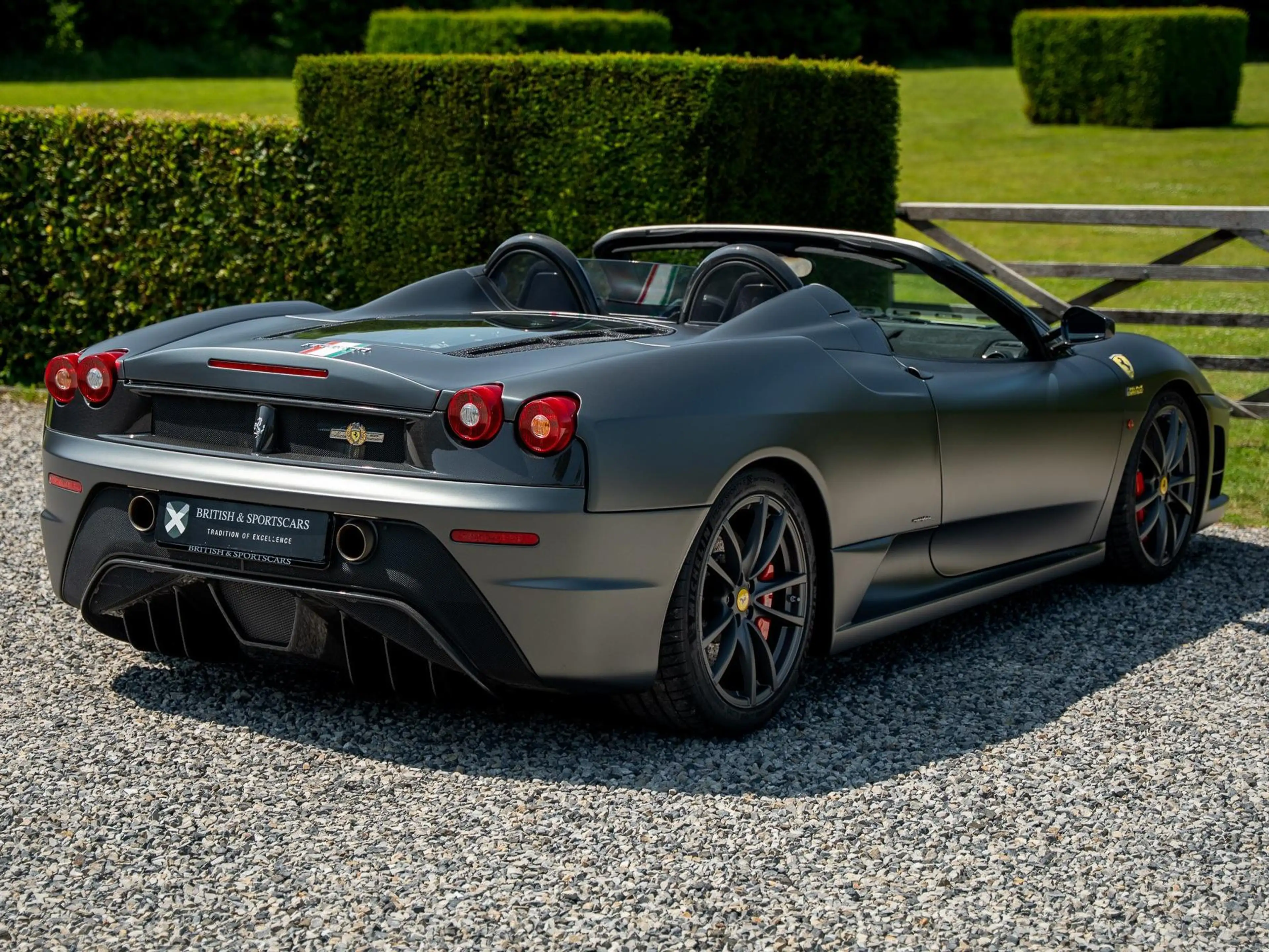 Ferrari 430 Scuderia Spider 16M - 1 of 499 - 1 Owner — photo 6
