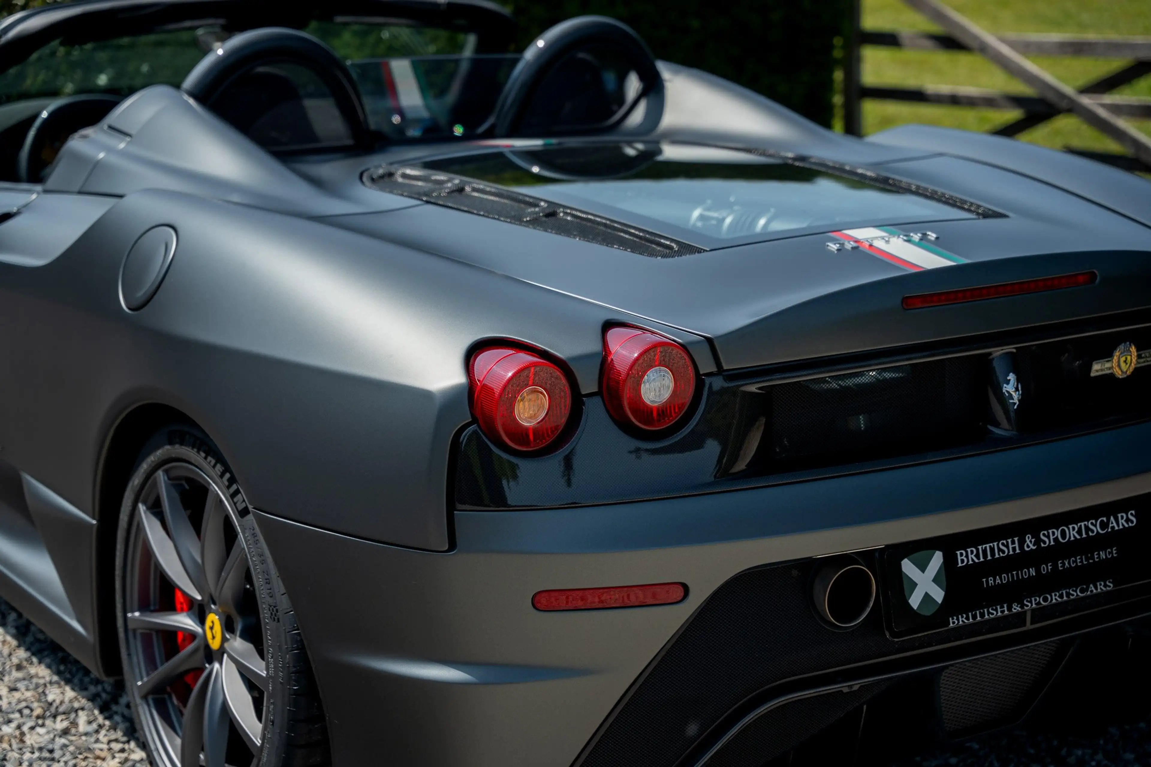 Ferrari 430 Scuderia Spider 16M - 1 of 499 - 1 Owner — photo 12