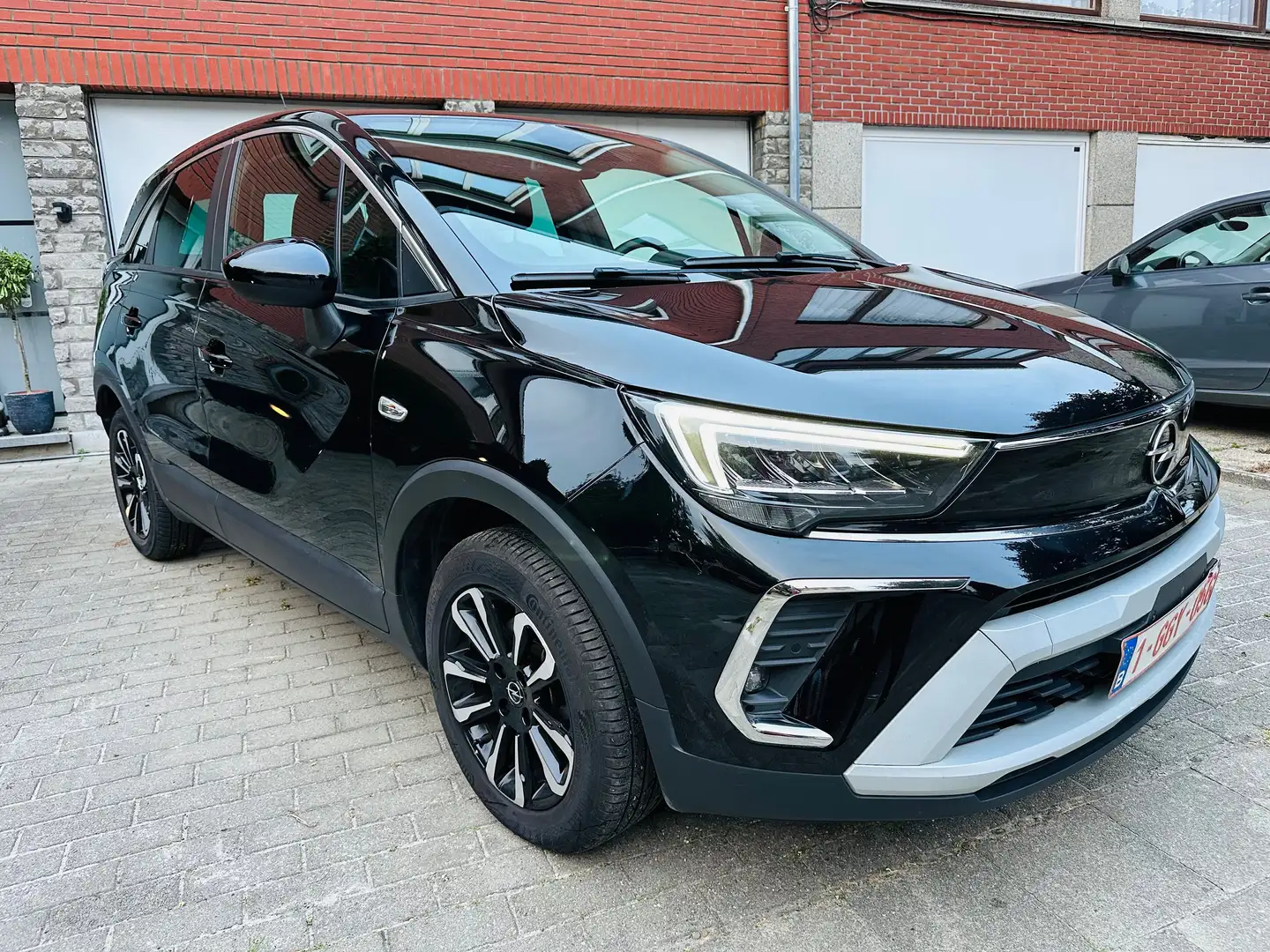 Opel Crossland 1.2 Turbo Elegance   AUTOMATIQUE 65000KM 14.800€ Zwart - 2