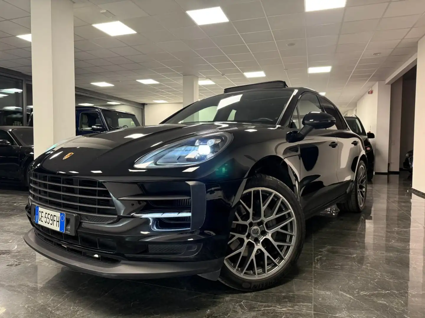 Porsche Macan 3.0 S / TETTO / CHRONO / P.H.A.S.M. / PDK Noir - 1