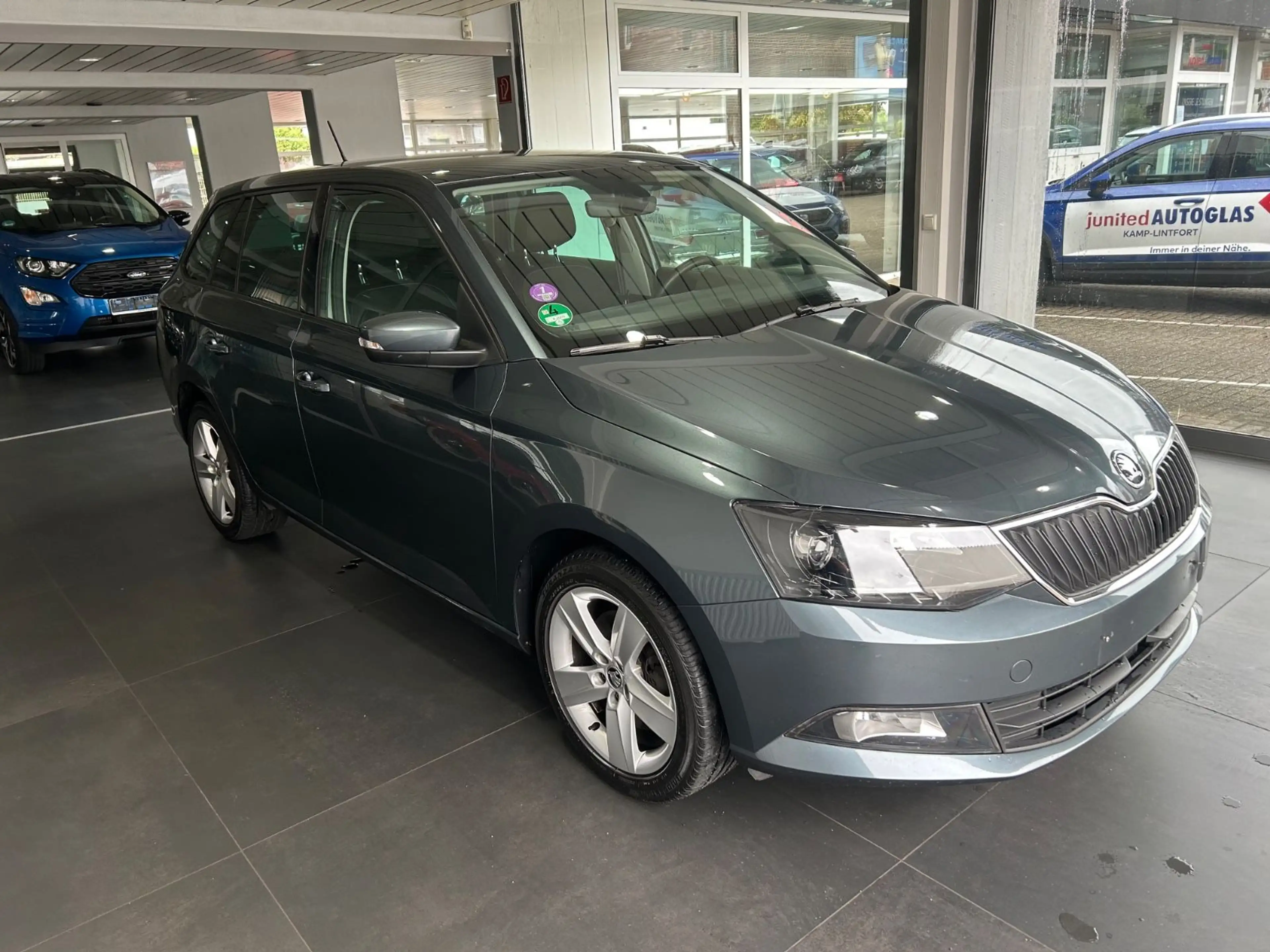 Skoda Fabia 1.0l TSI 81kW Combi Klimatronic LED — photo 3
