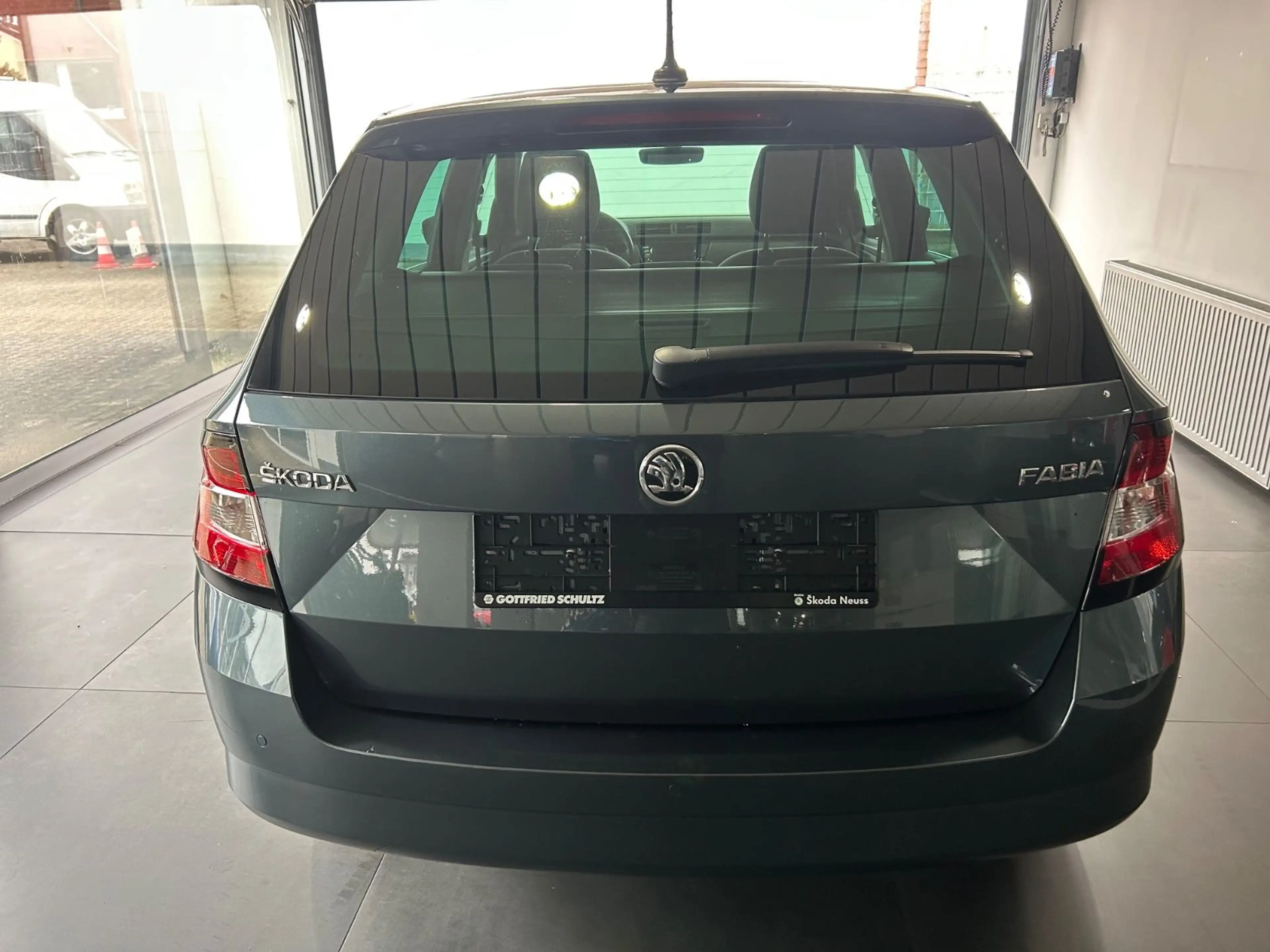 Skoda Fabia 1.0l TSI 81kW Combi Klimatronic LED — photo 5