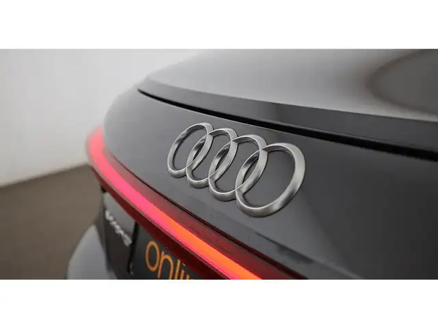 Audi e-tron GT quattro 93kWh Aut LED SKY RADAR B&O NAV Ansicht 9