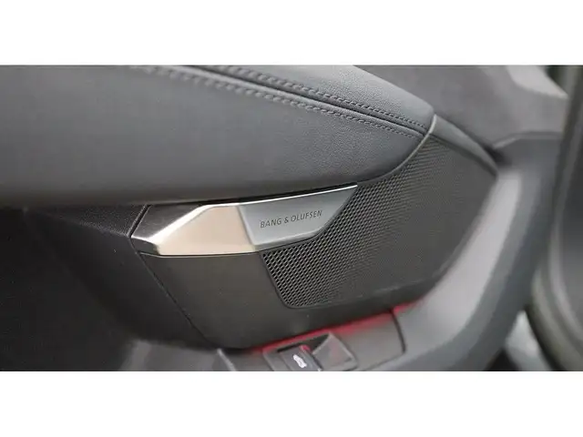 Audi e-tron GT quattro 93kWh Aut LED SKY RADAR B&O NAV Ansicht 28