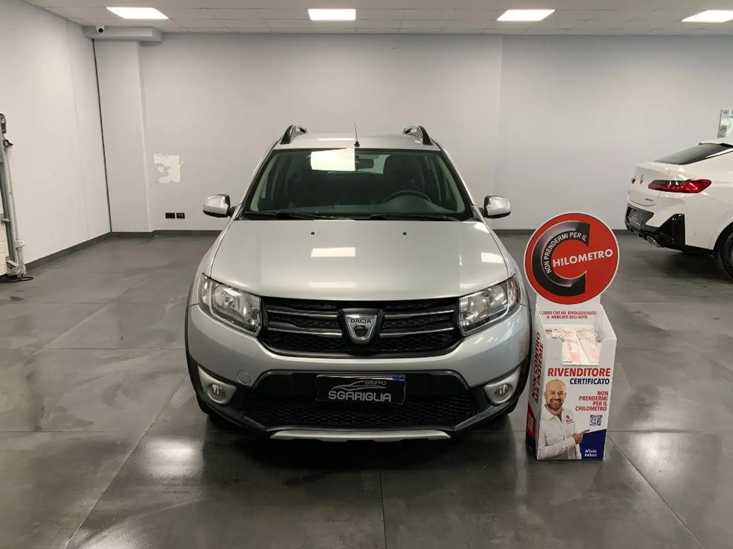 Dacia Sandero Stepway 900 Benzina Prestige Grigio - 2