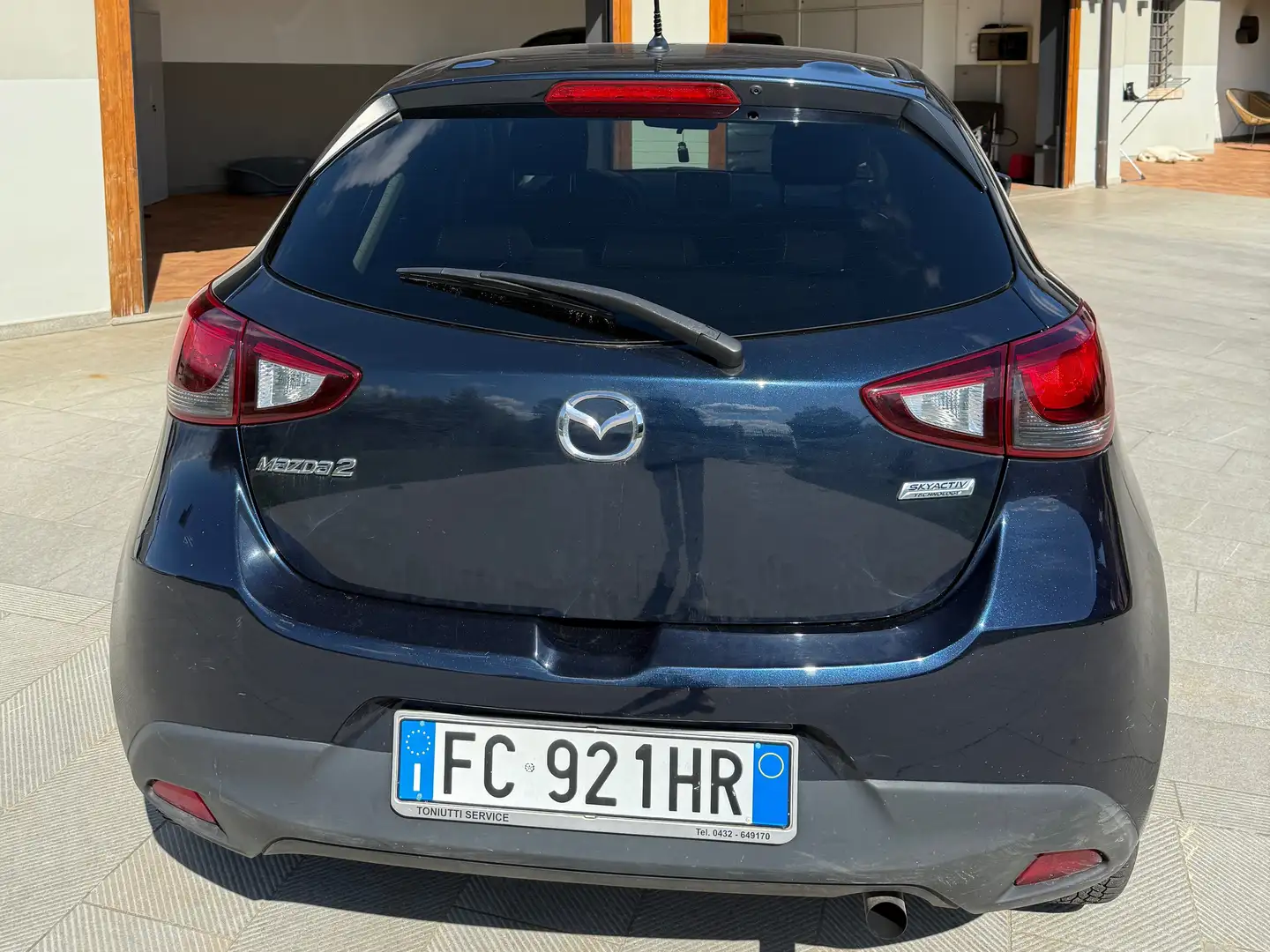Mazda 2 2 III 2015 1.5 Evolve 75cv Blu/Azzurro - 2