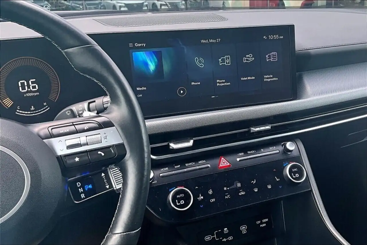 Hyundai SONATA снимка Hyundai SONATA