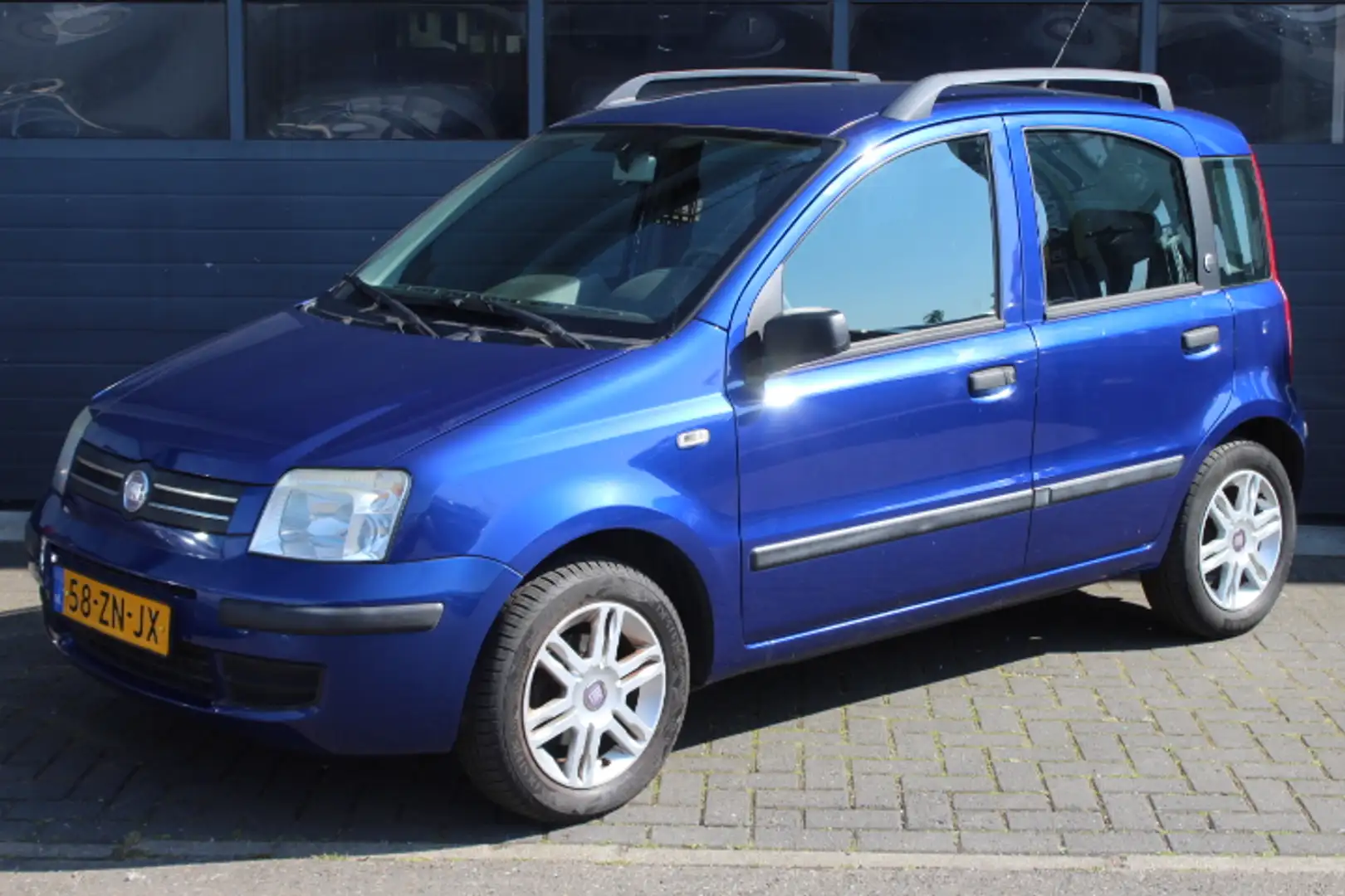 Fiat Panda 1.2 Young Airco, Dakrailing, LM Velgen, apk t/m 6- Bleu - 1