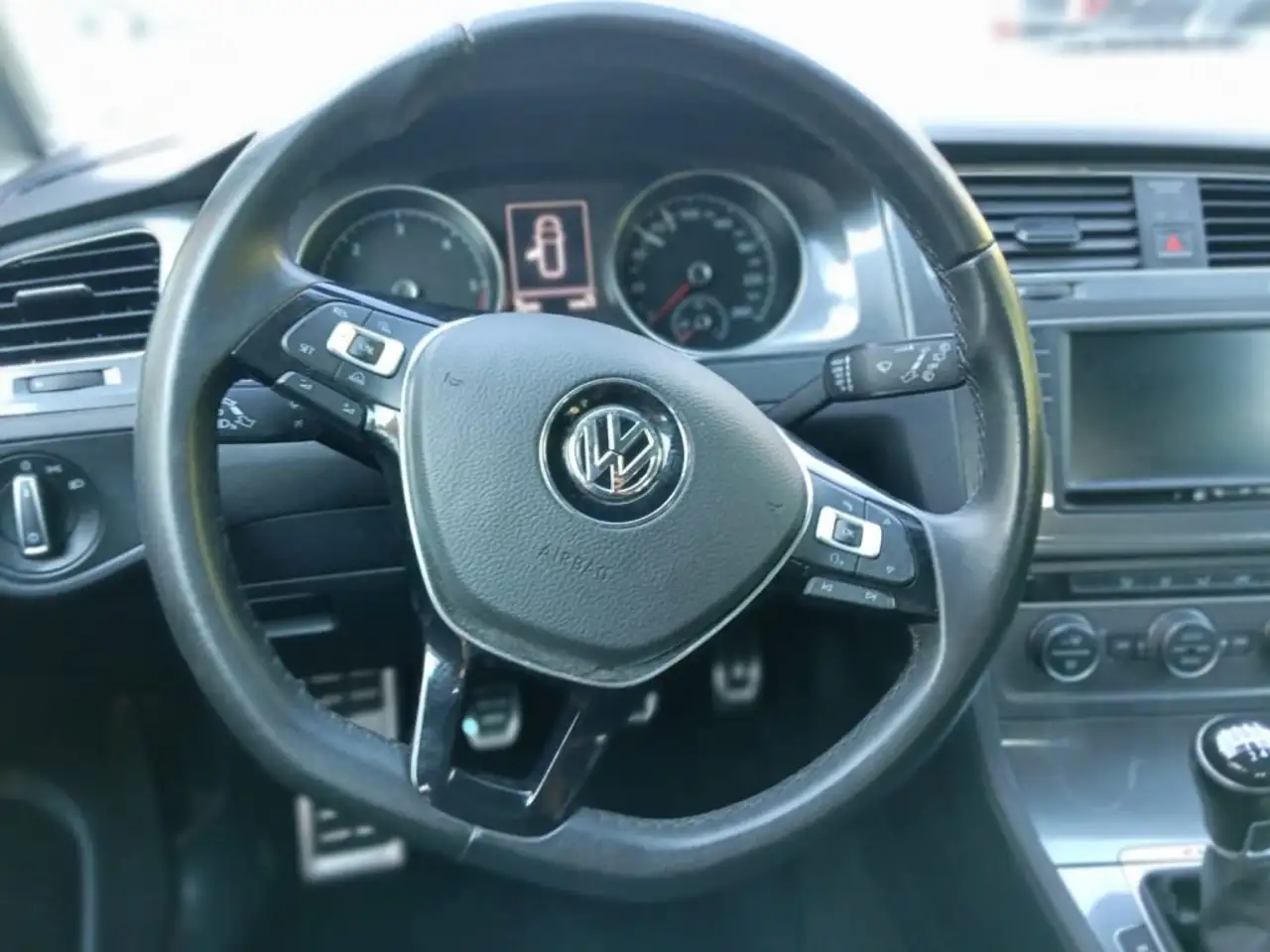 Volkswagen Golf Variant — photo 13 sur 23