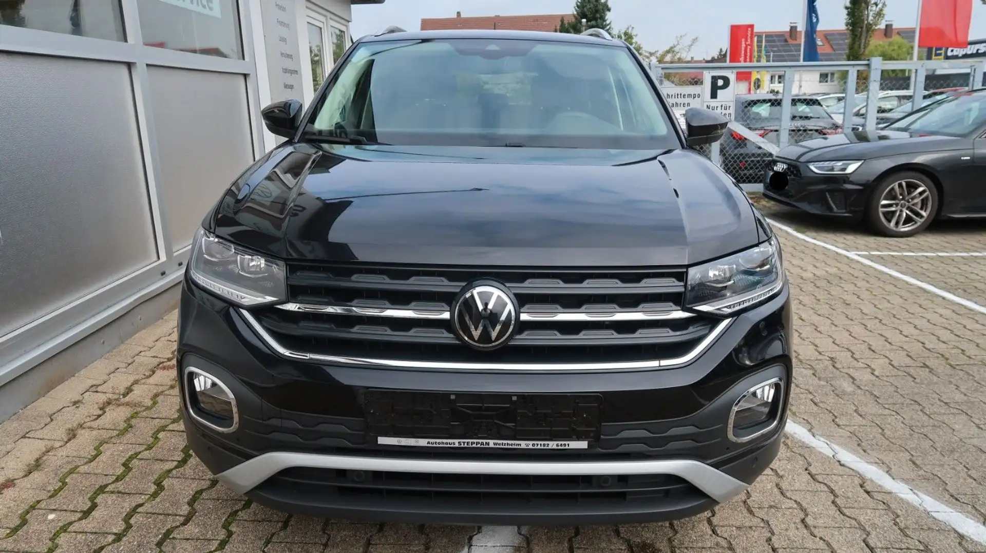 Volkswagen T-Cross 1,0 TSI Style +Spurhalteassi. +ACC +APP Schwarz - 2