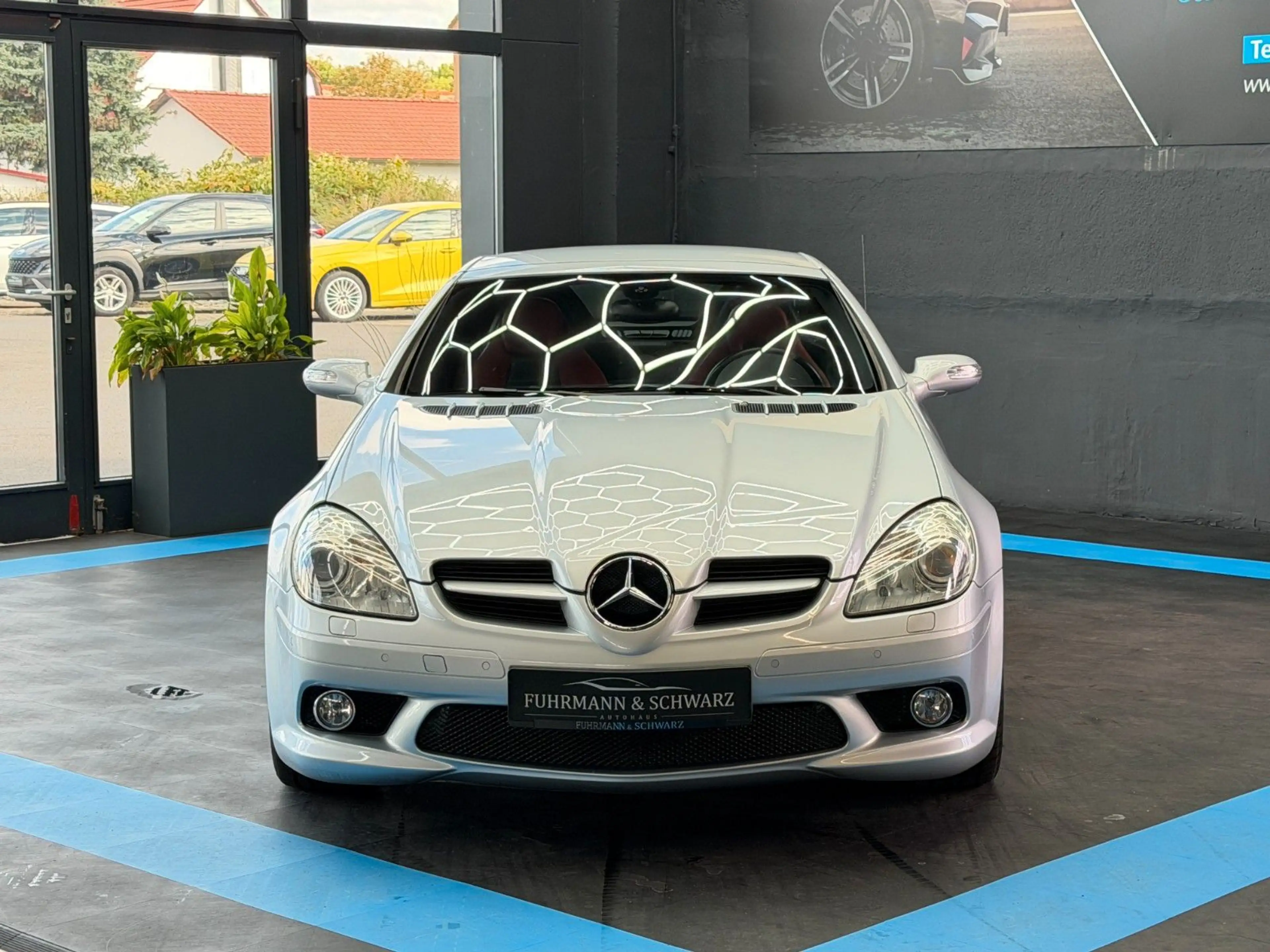 Mercedes-Benz SLK 350 SLK350Roadster+Navi+H&K+AMG Styl.+Leder+Xenon — photo 9
