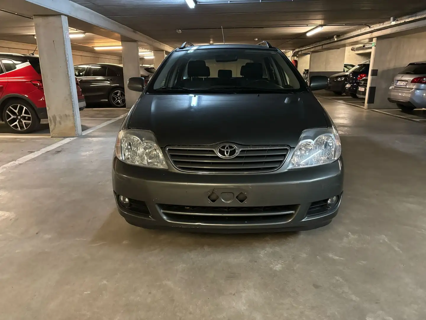 Toyota Corolla 1.6i VVT-i 16v Linea Sol Gris - 1