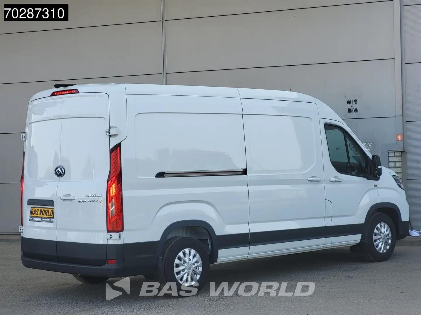 Maxus eDeliver 9 204pk COMING SOON! Elektrisch 236WLTP 72kWh L3H2 2 Wit - 2