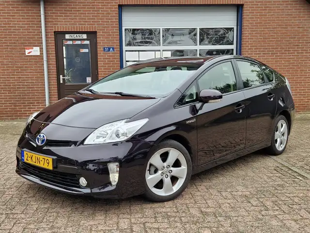 Toyota Prius 1.8 Hybrid Dynamic Business Navigatie NL-auto Crui