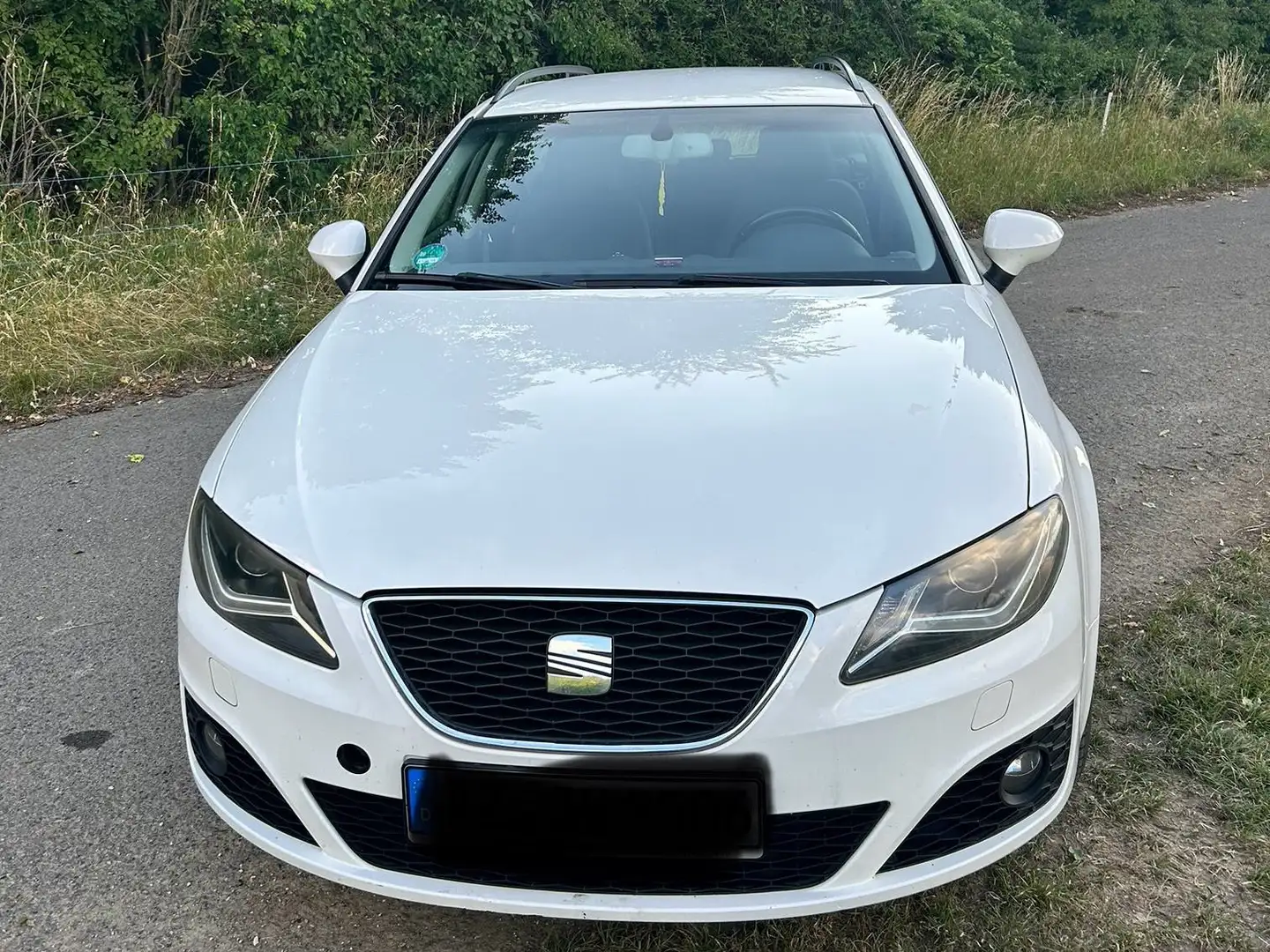 SEAT Exeo Exeo ST 2.0 TDI CR Multitronic Reference Weiß - 1