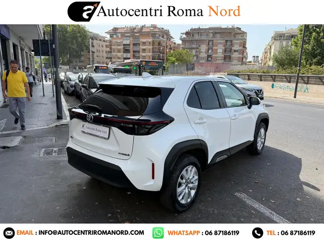 Toyota Yaris Cross view 12