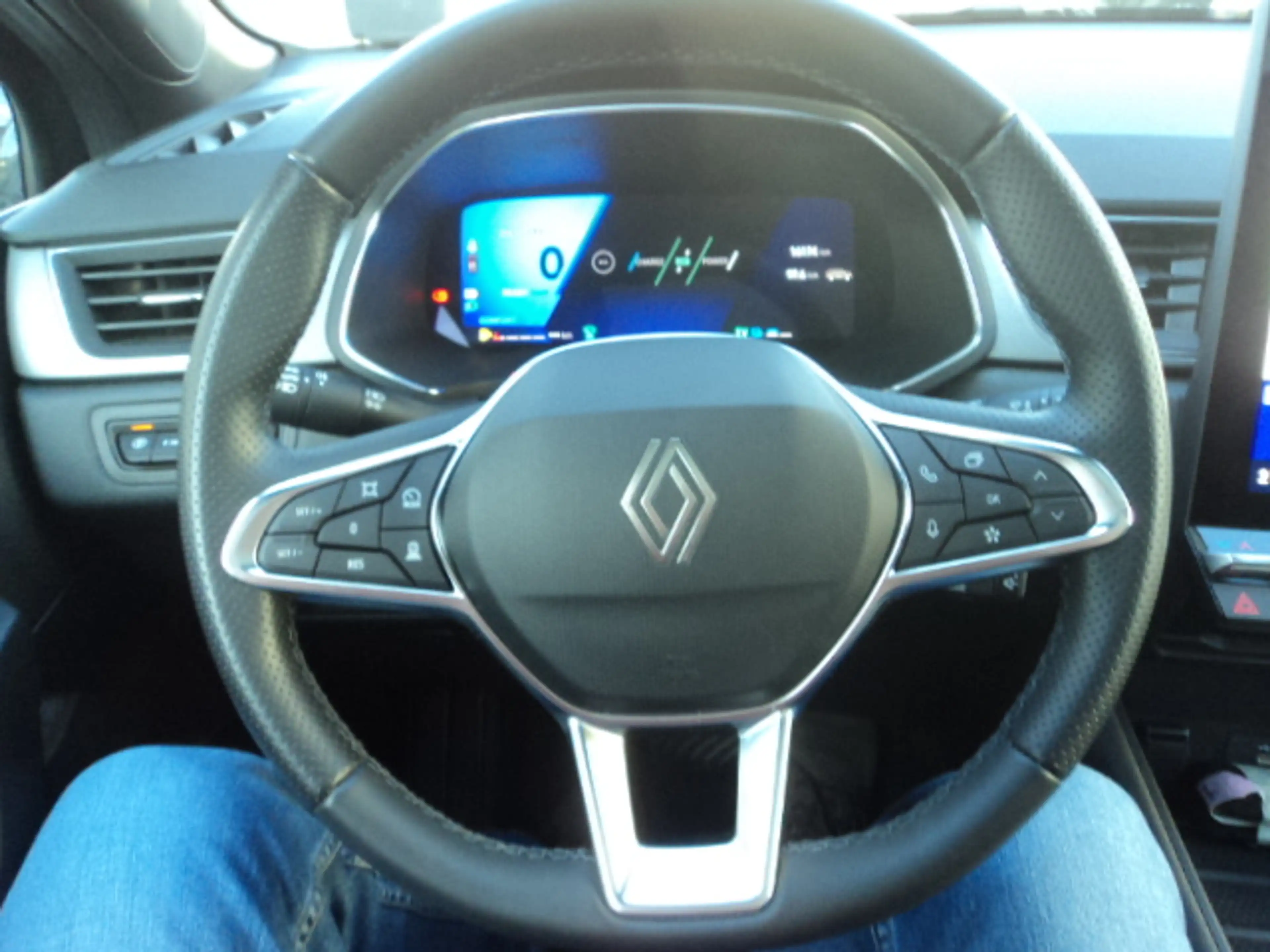 Renault Symbioz — photo 10