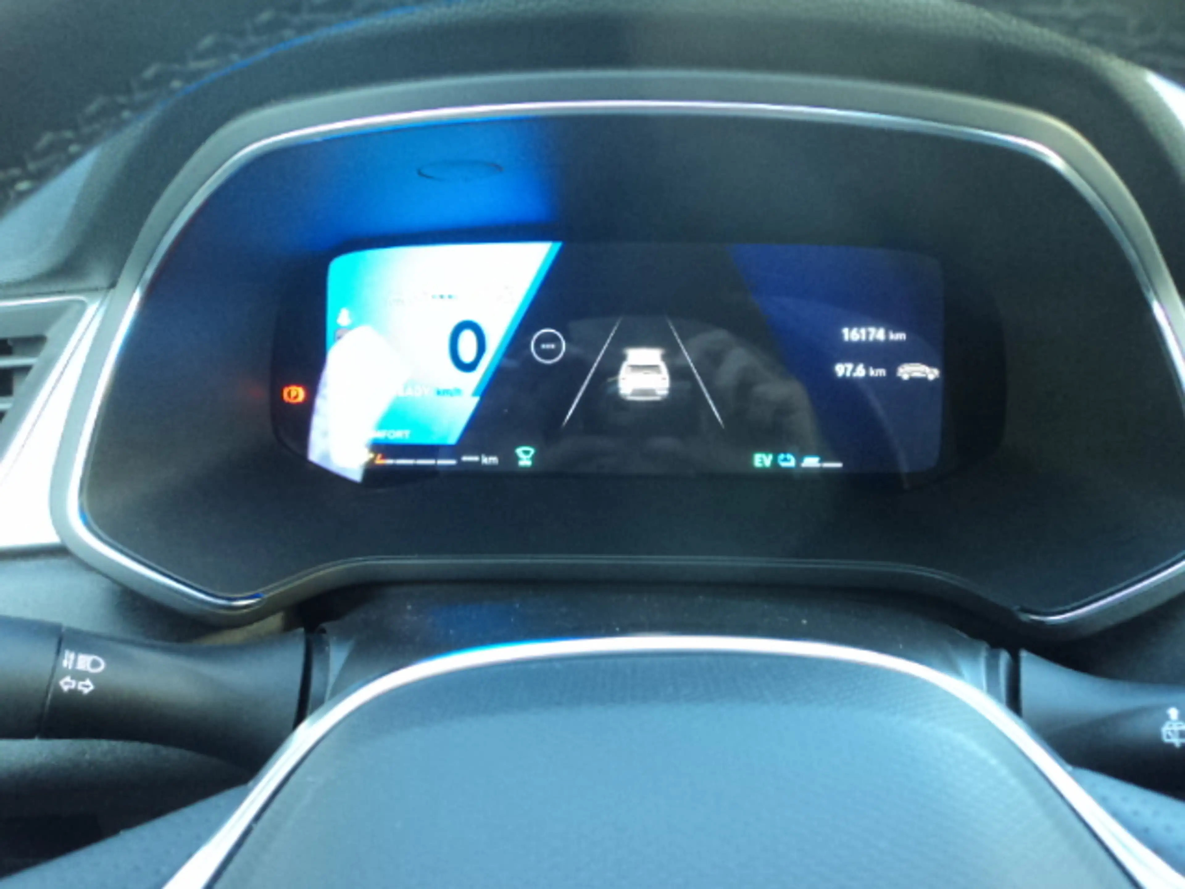 Renault Symbioz — photo 14