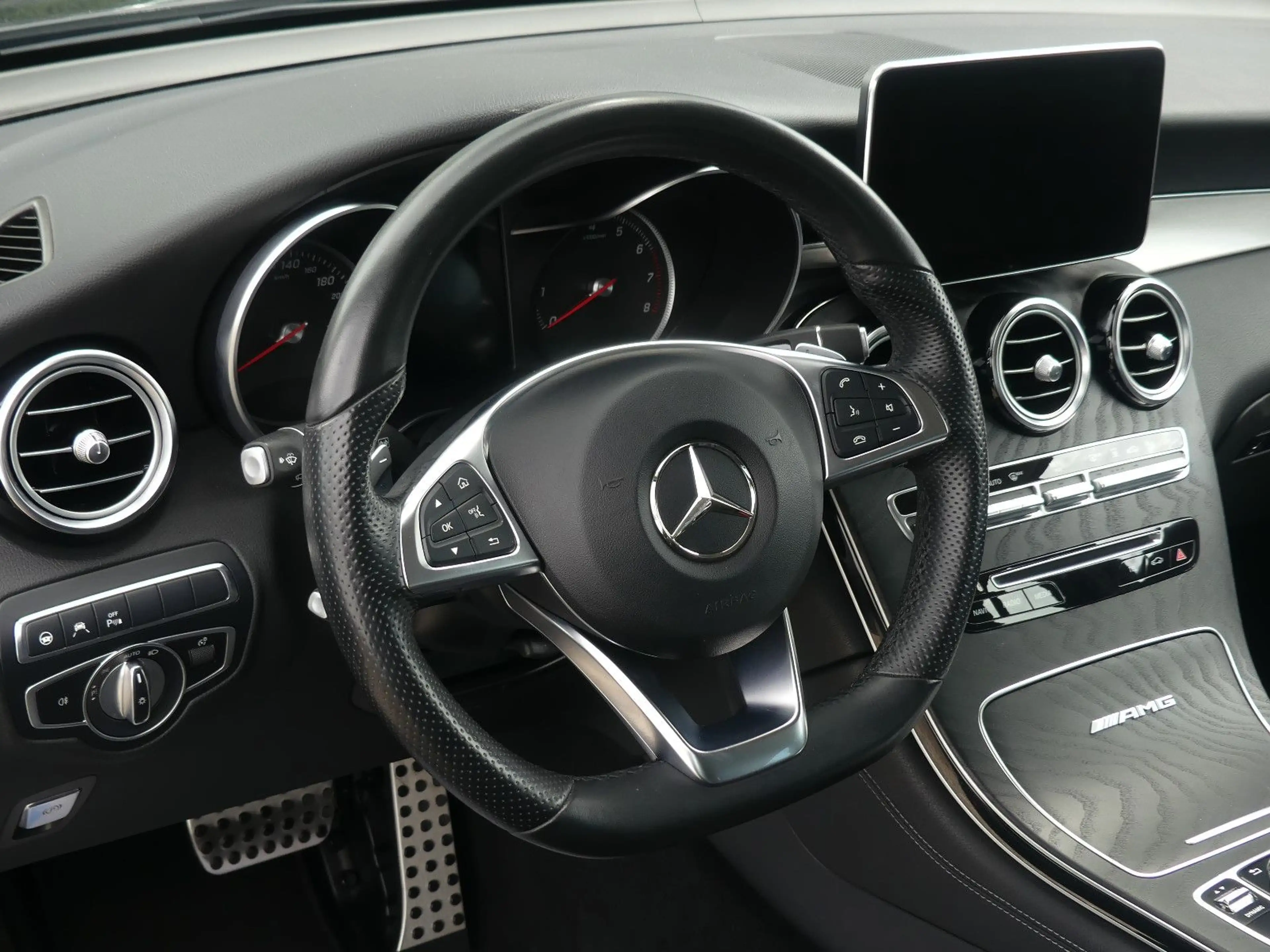 Mercedes-Benz GLC 350 e 4Matic AMG LED ACC PDC AHK Volleder — photo 13