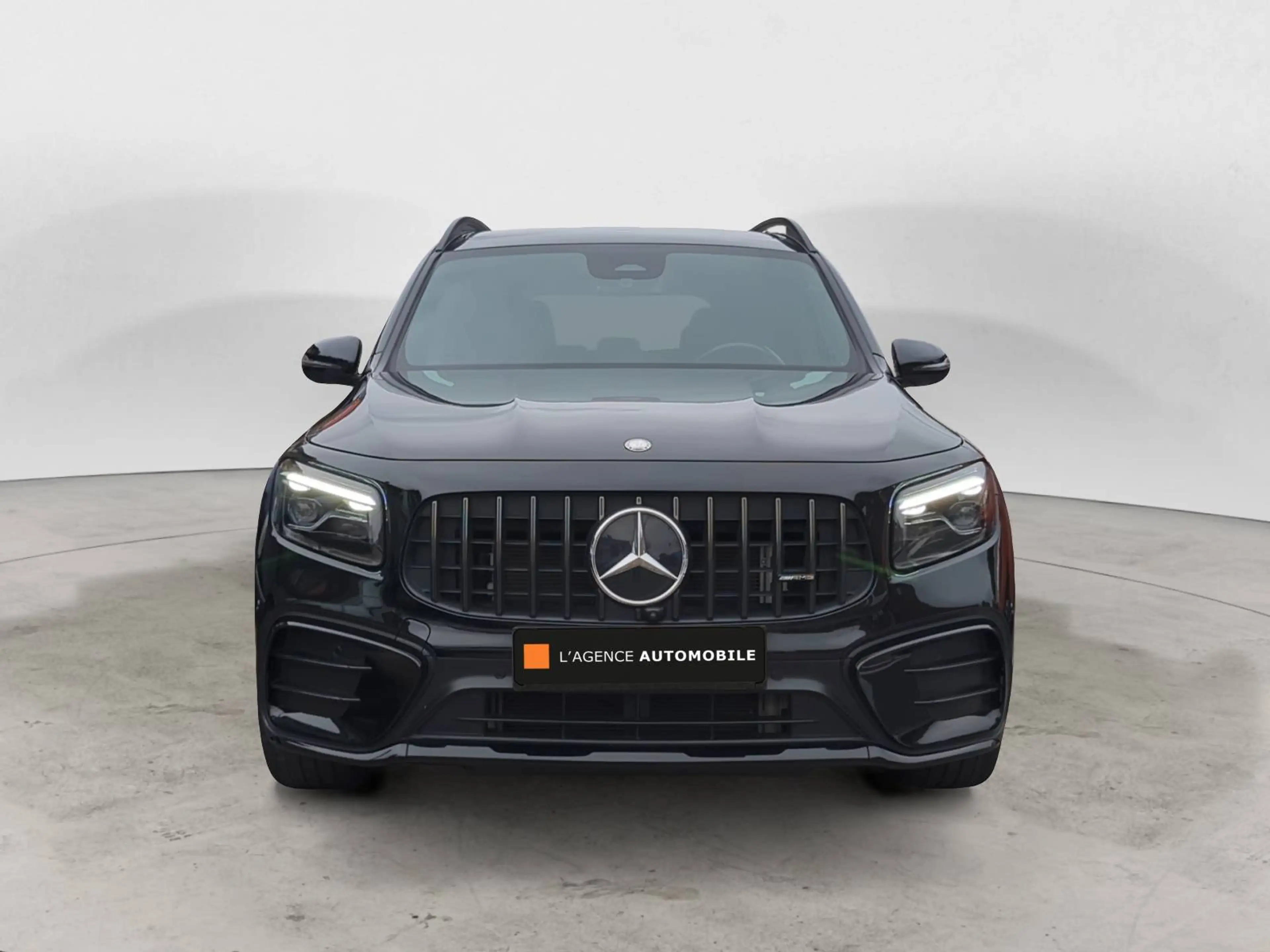 Mercedes-Benz GLB 35 AMG 4-Matic | Pano | 360° | Memory Seats — photo 9