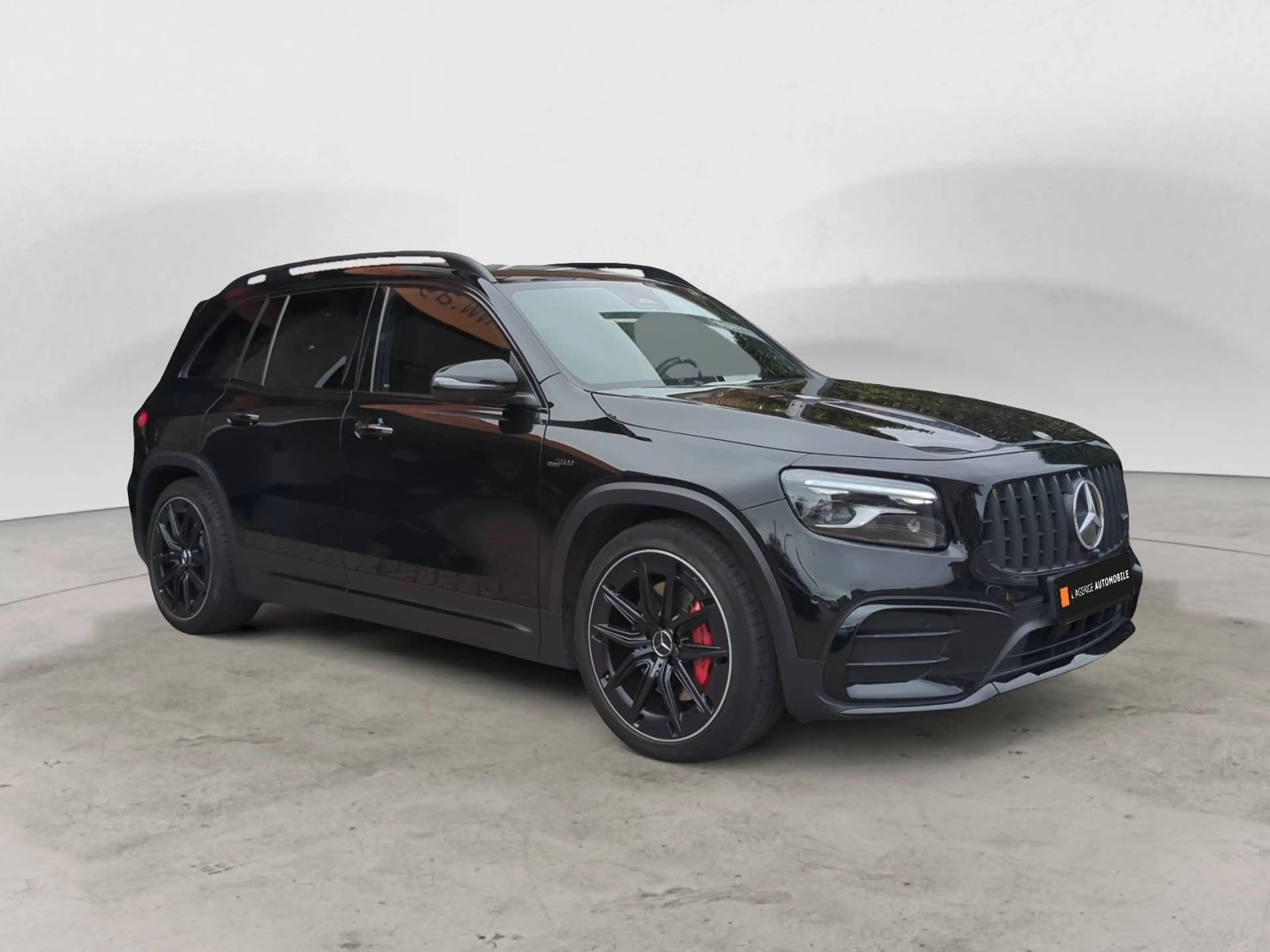 Mercedes-Benz GLB 35 AMG 4-Matic | Pano | 360° | Memory Seats — photo 8