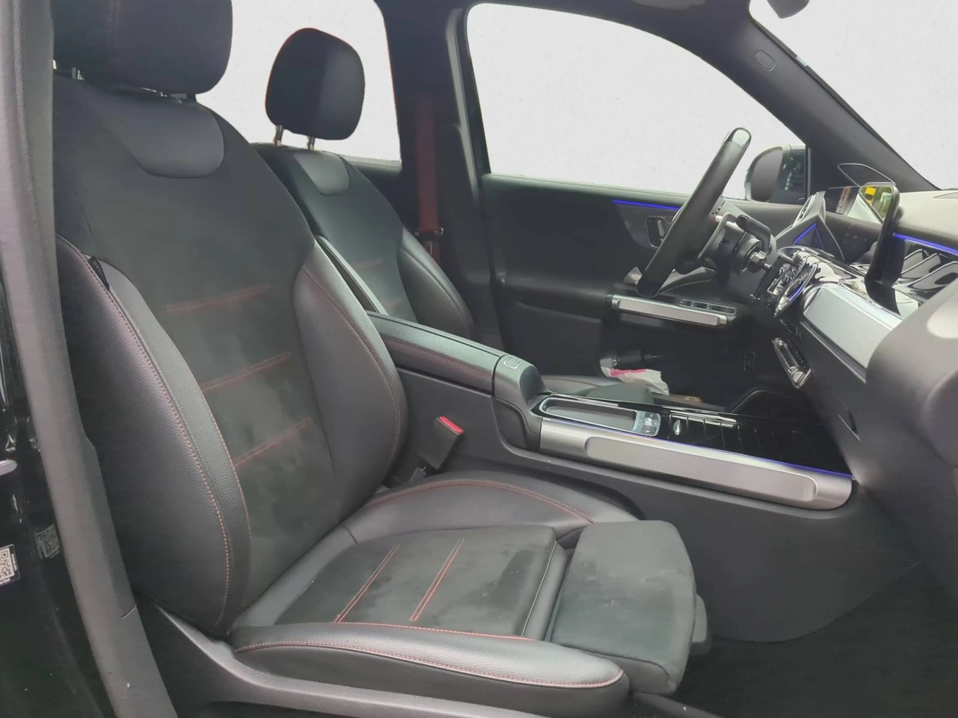 Mercedes-Benz GLB 35 AMG 4-Matic | Pano | 360° | Memory Seats — photo 14